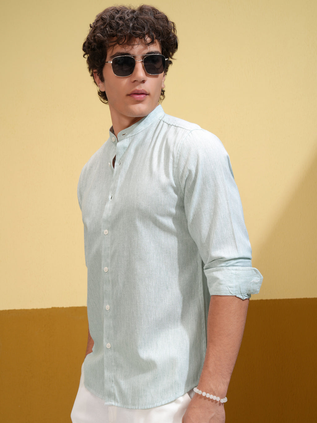 Highlander Men Green Solid Slim Fit Casual Shirt - Green - Image 4