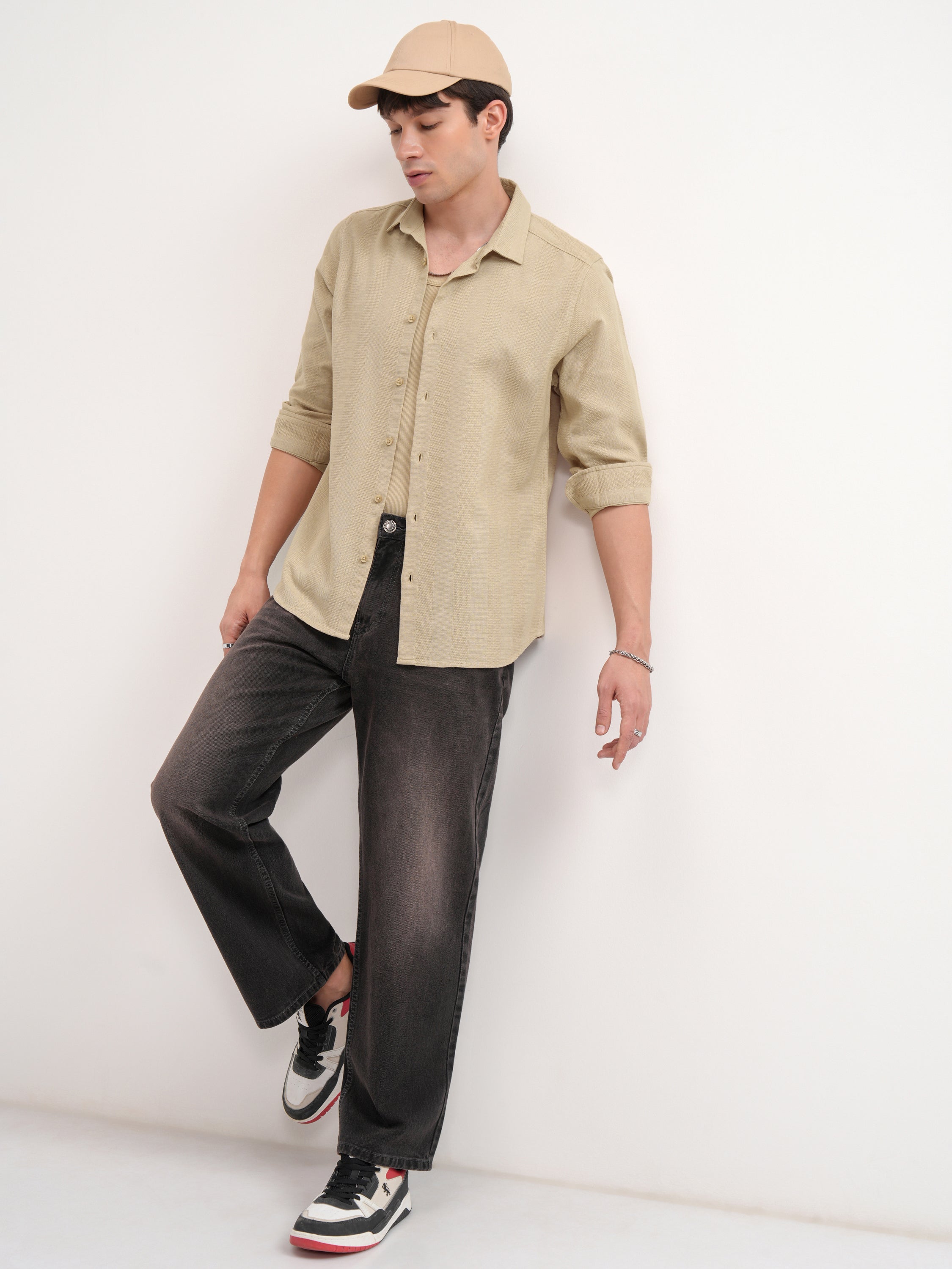Highlander Men Beige Solid Slim Fit Casual Shirt - Beige - Image 2