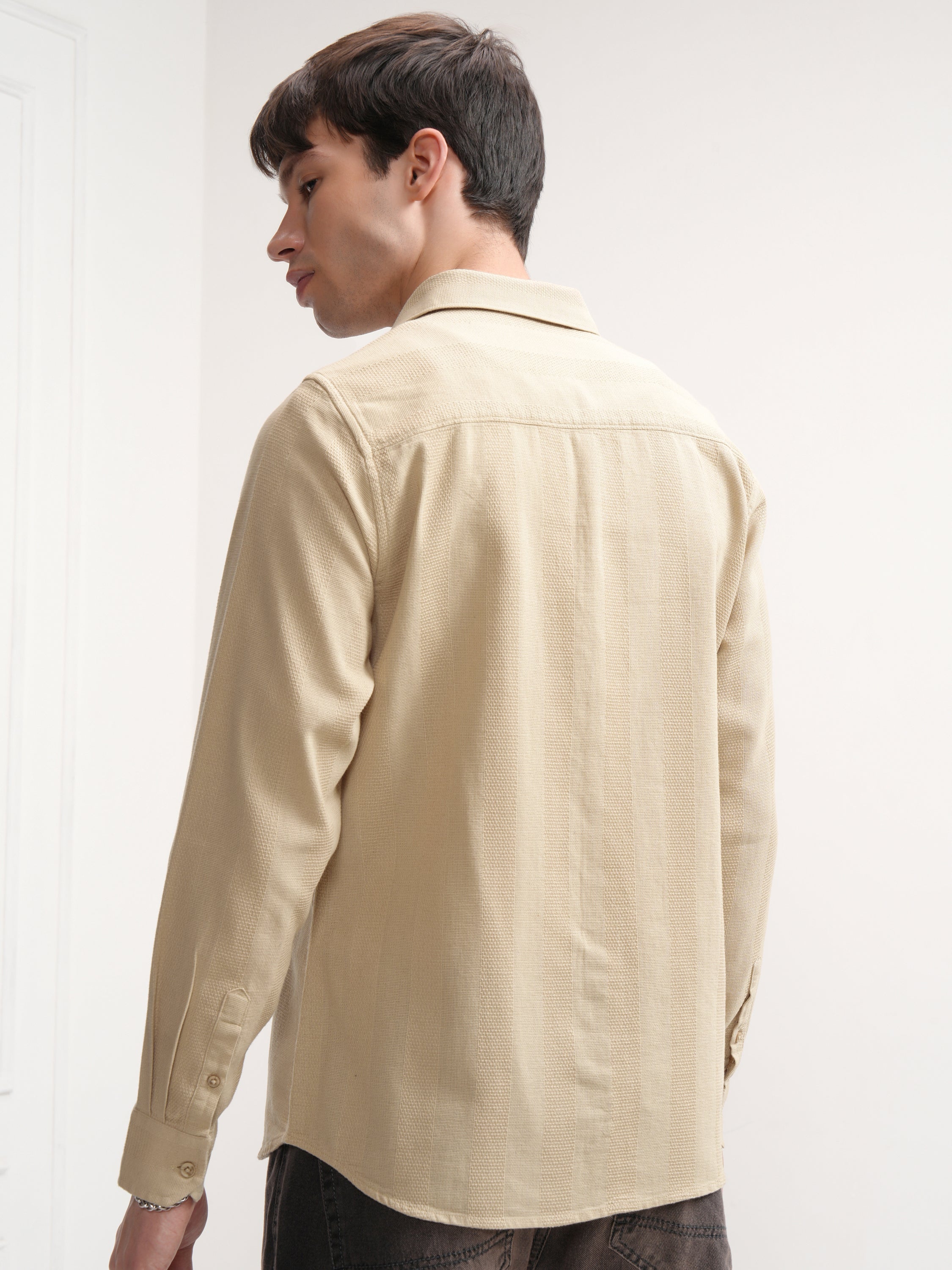Highlander Men Beige Solid Slim Fit Casual Shirt - Beige - Image 3
