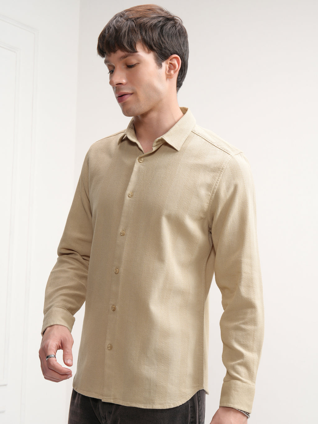 Highlander Men Beige Solid Slim Fit Casual Shirt - Beige - Image 4