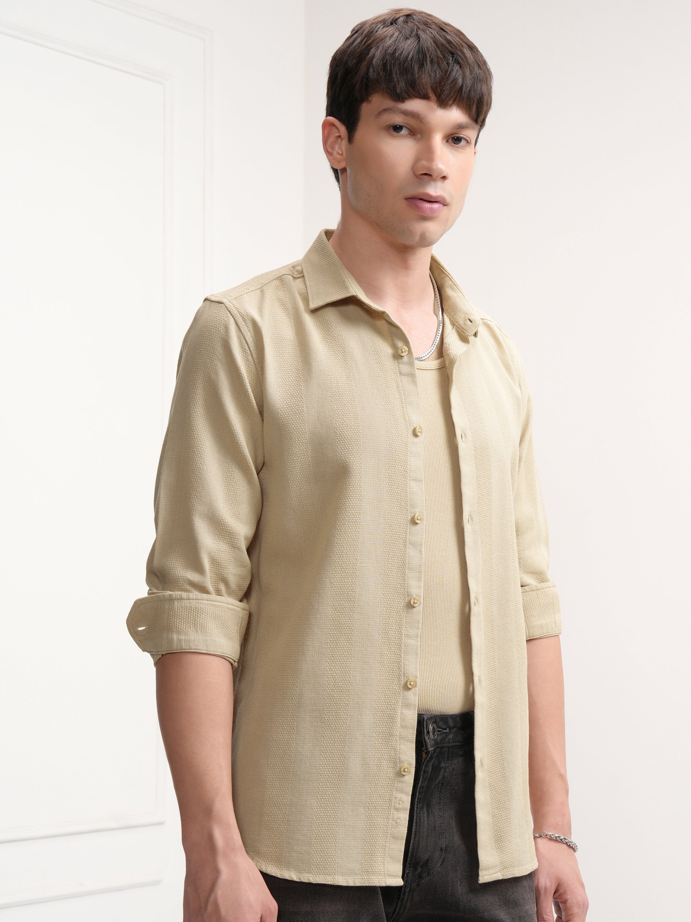 Highlander Men Beige Solid Slim Fit Casual Shirt - Beige - Image 6