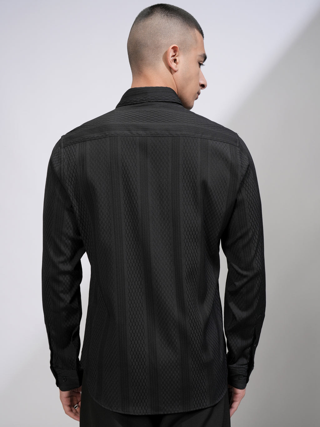 Highlander Men Black Striped Slim Fit Casual Shirt - Black - Image 3