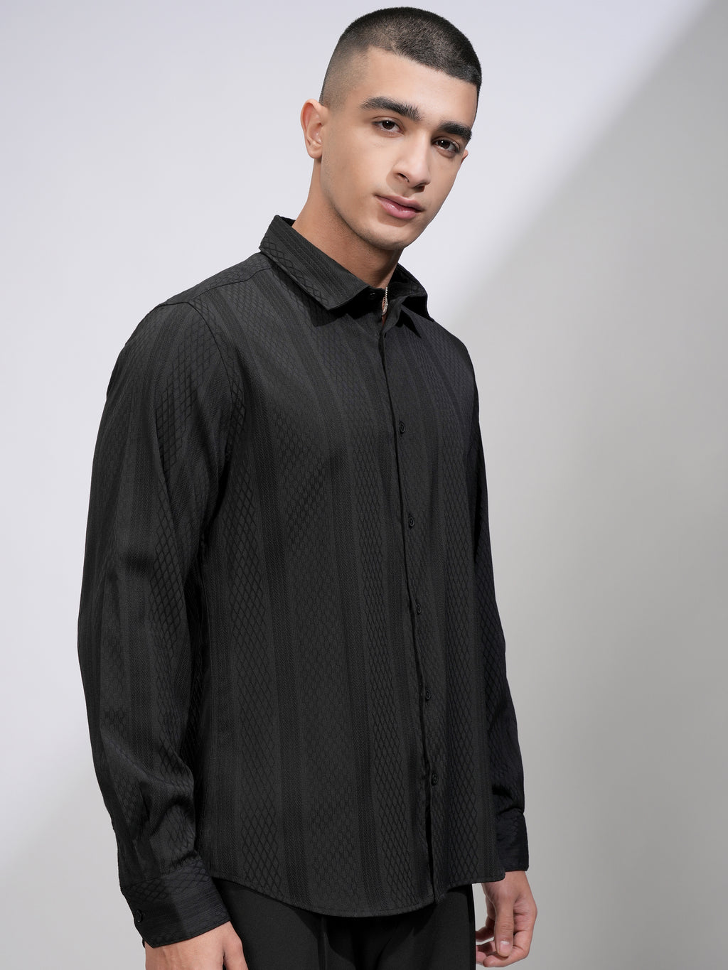 Highlander Men Black Striped Slim Fit Casual Shirt - Black - Image 6
