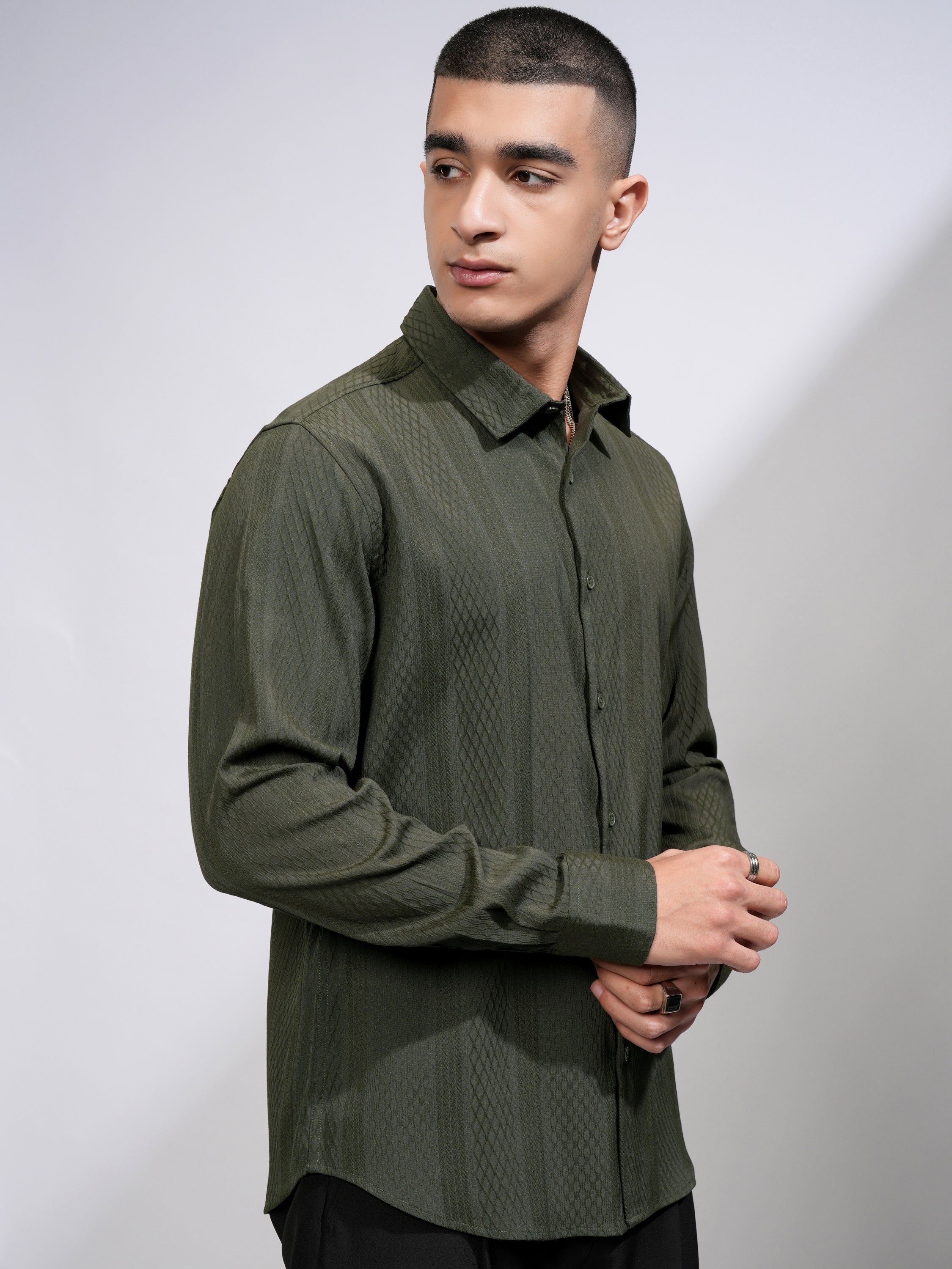 Highlander Men Green Textured Slim Fit Casual Shirt - Green - Image 6