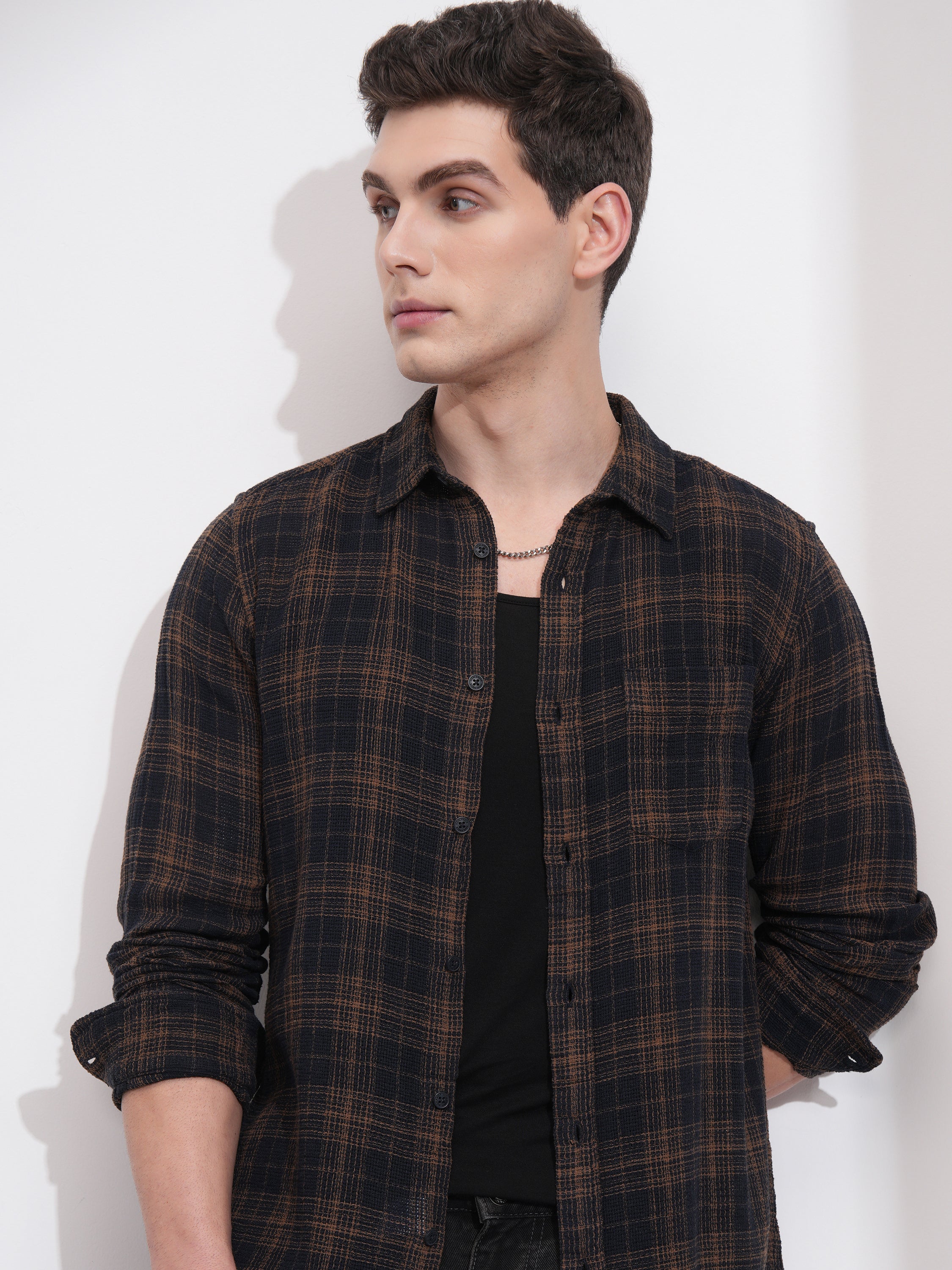 Highlander Men Black Checked Slim Fit Casual Shirt - Black - Image 1