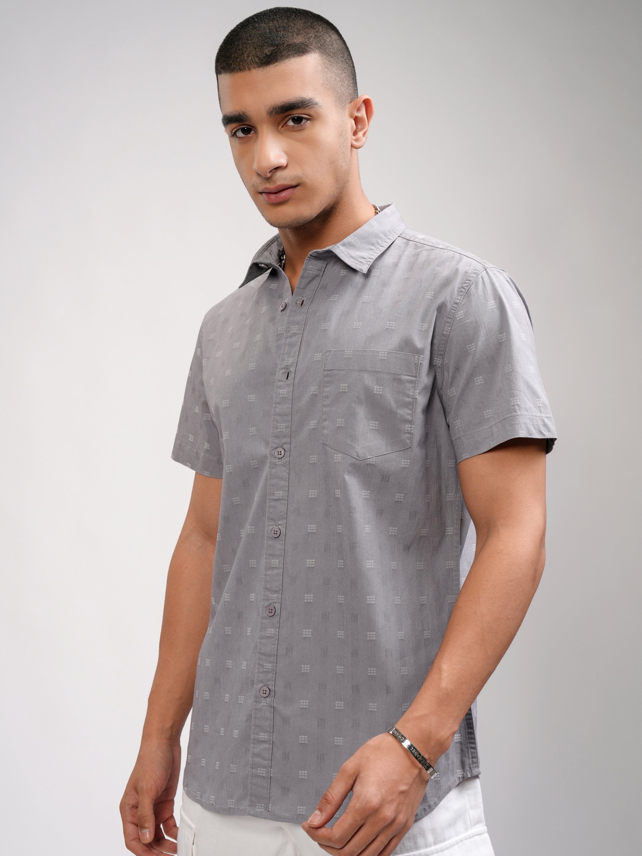 Highlander Men Grey Solid Slim Fit Casual Shirt - Grey - Image 4