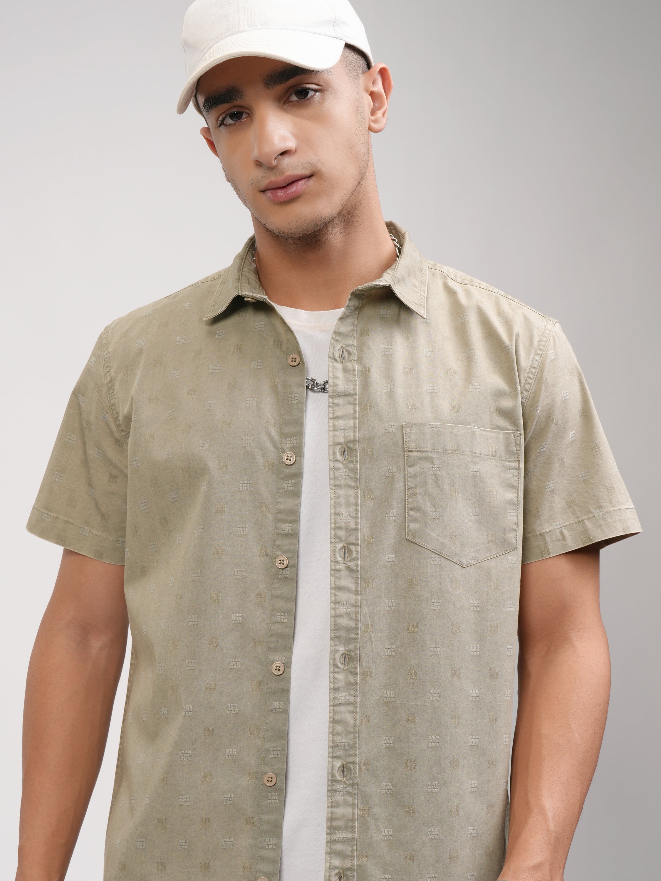 Highlander Men Olive Solid Slim Fit Casual Shirt - Olive - Image 1