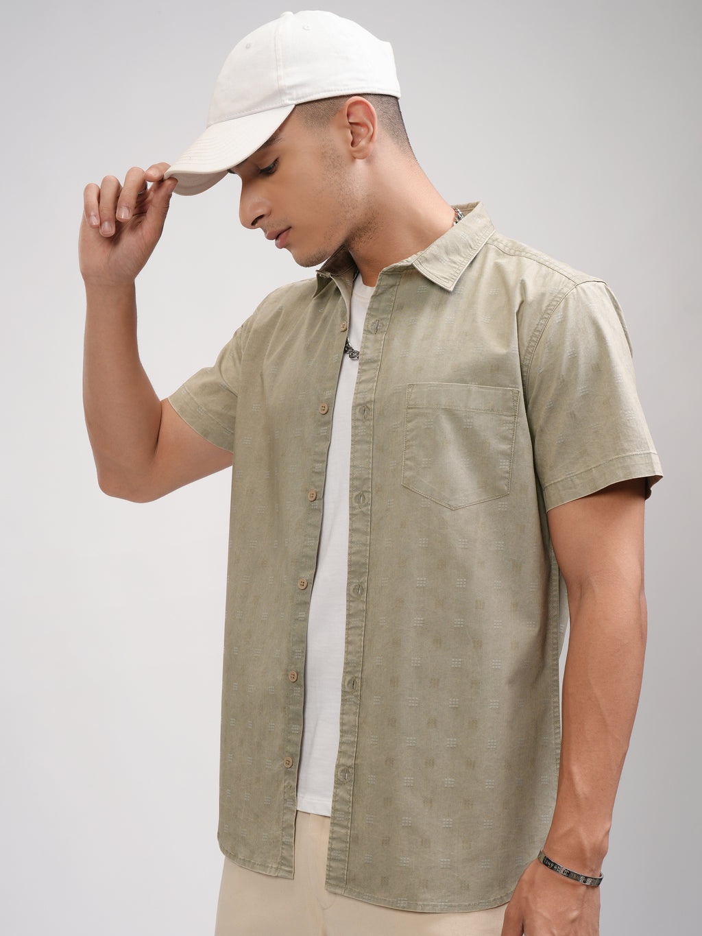 Highlander Men Olive Solid Slim Fit Casual Shirt - Olive - Image 4