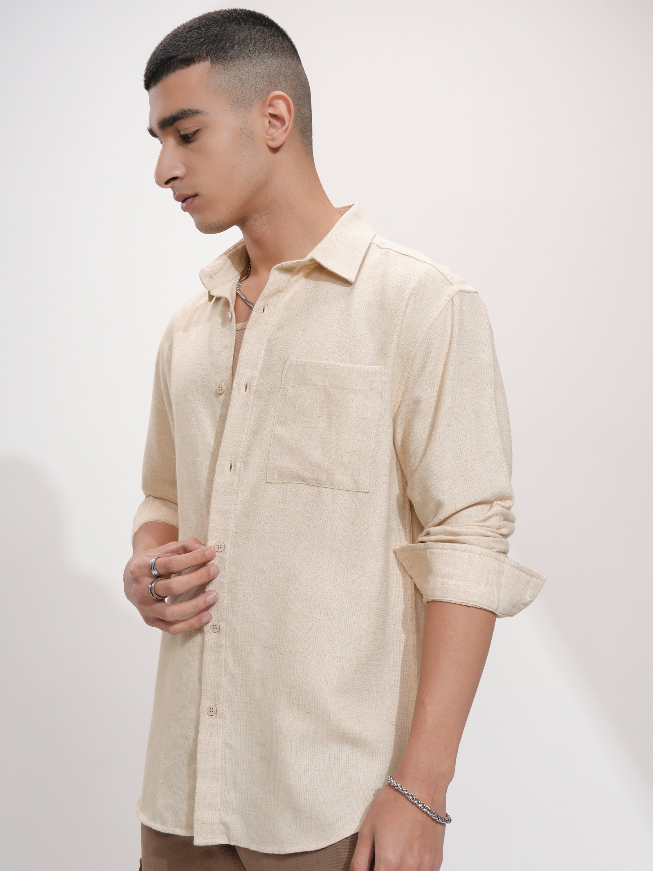 Highlander Men Beige Solid Relaxed Fit Casual Shirt - Beige - Image 4