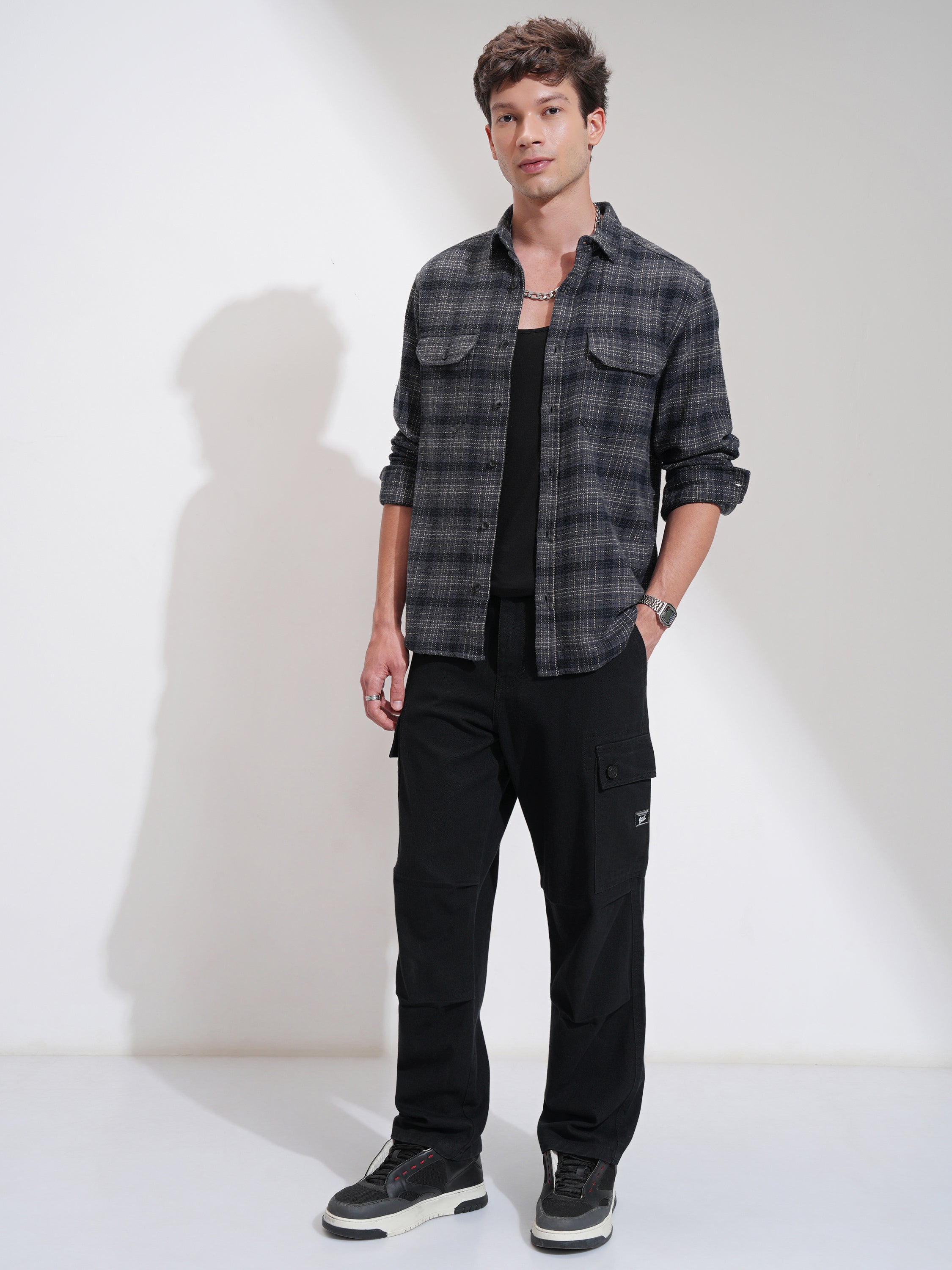 Highlander Men Grey Checked Relaxed Fit Casual Shirt - Grey - Image 2