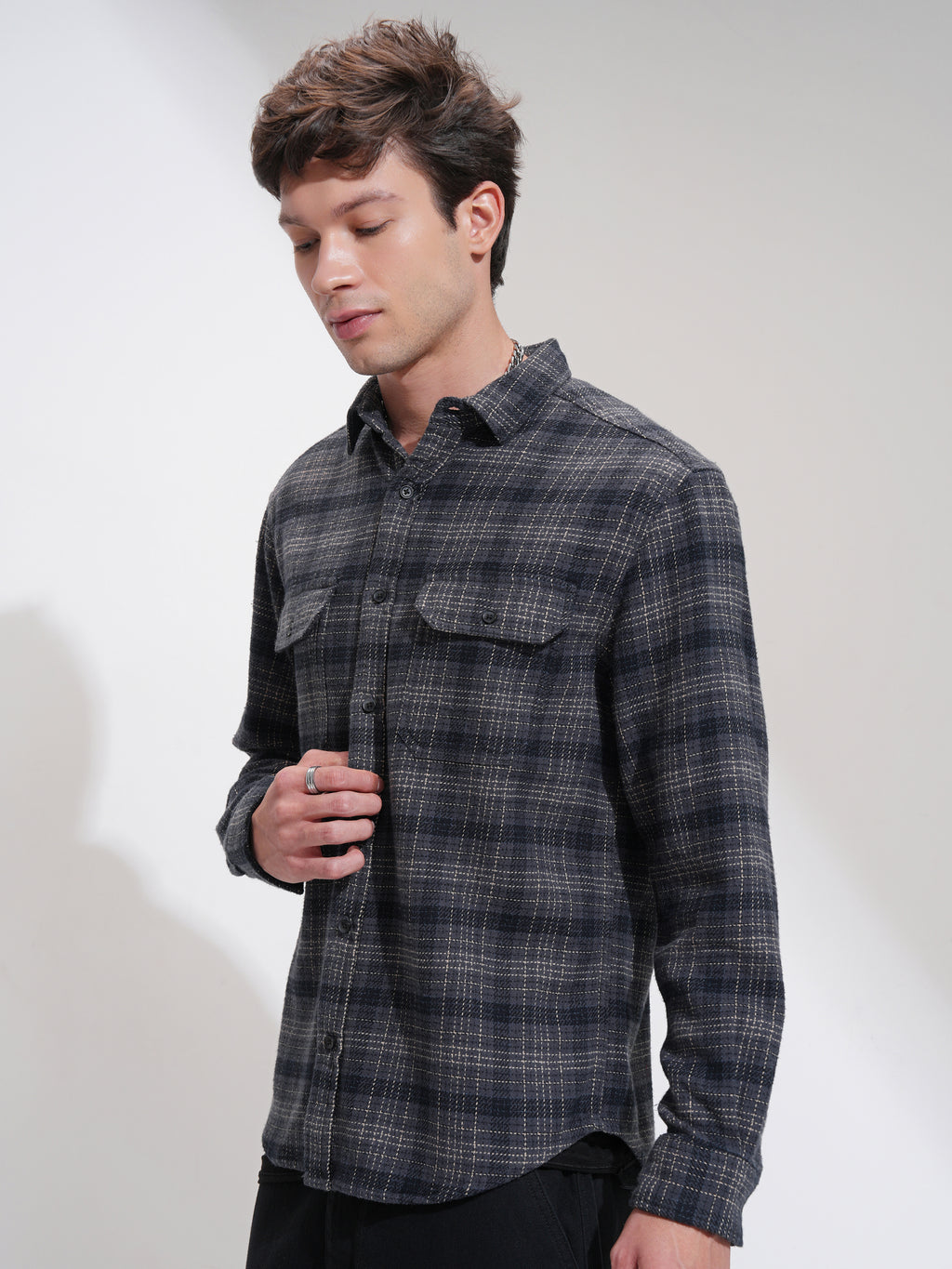 Highlander Men Grey Checked Relaxed Fit Casual Shirt - Grey - Image 4