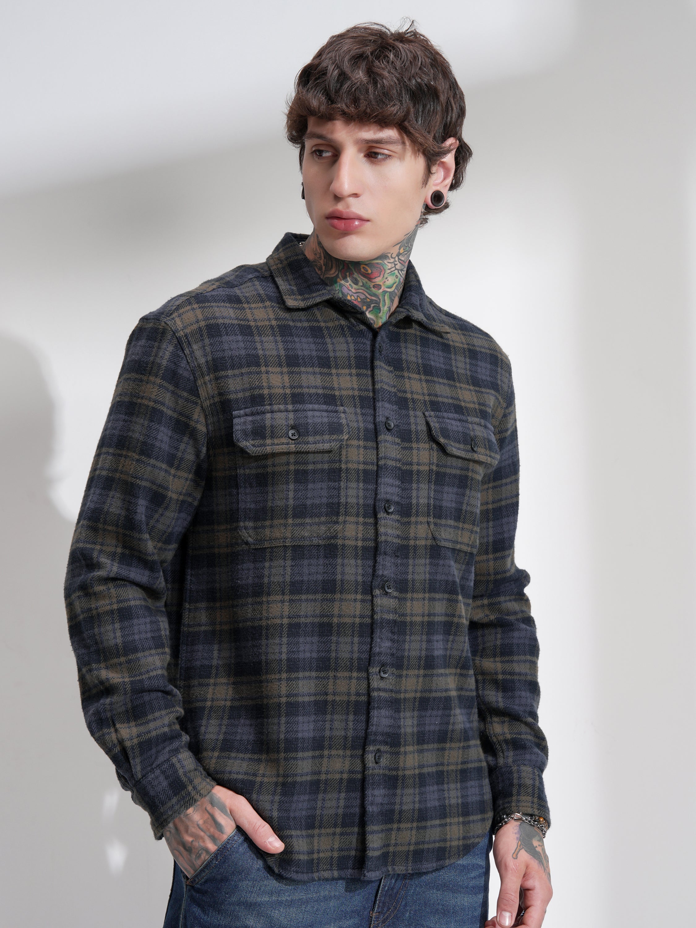 Highlander Men Navy Blue Checked Relaxed Fit Casual Shirt - Navy Blue - Image 6