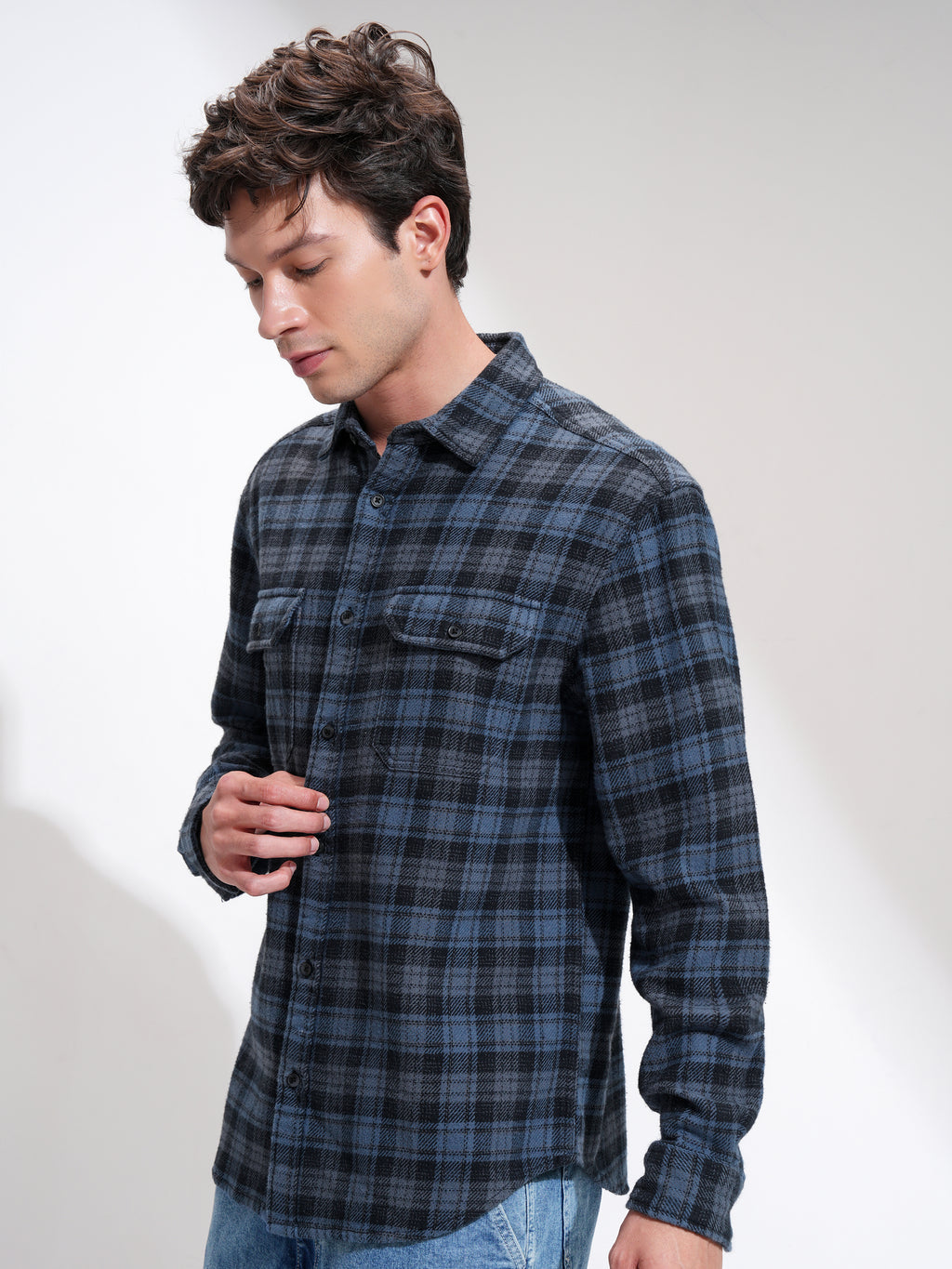 Highlander Men Blue Checked Relaxed Fit Casual Shirt - Blue - Image 4