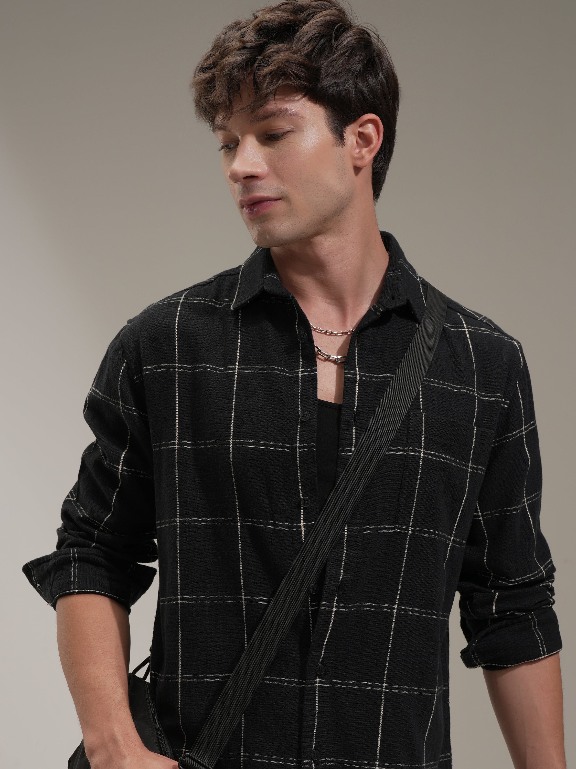 Highlander Men Black Checked Relaxed Fit Casual Shirt - Black - Image 1