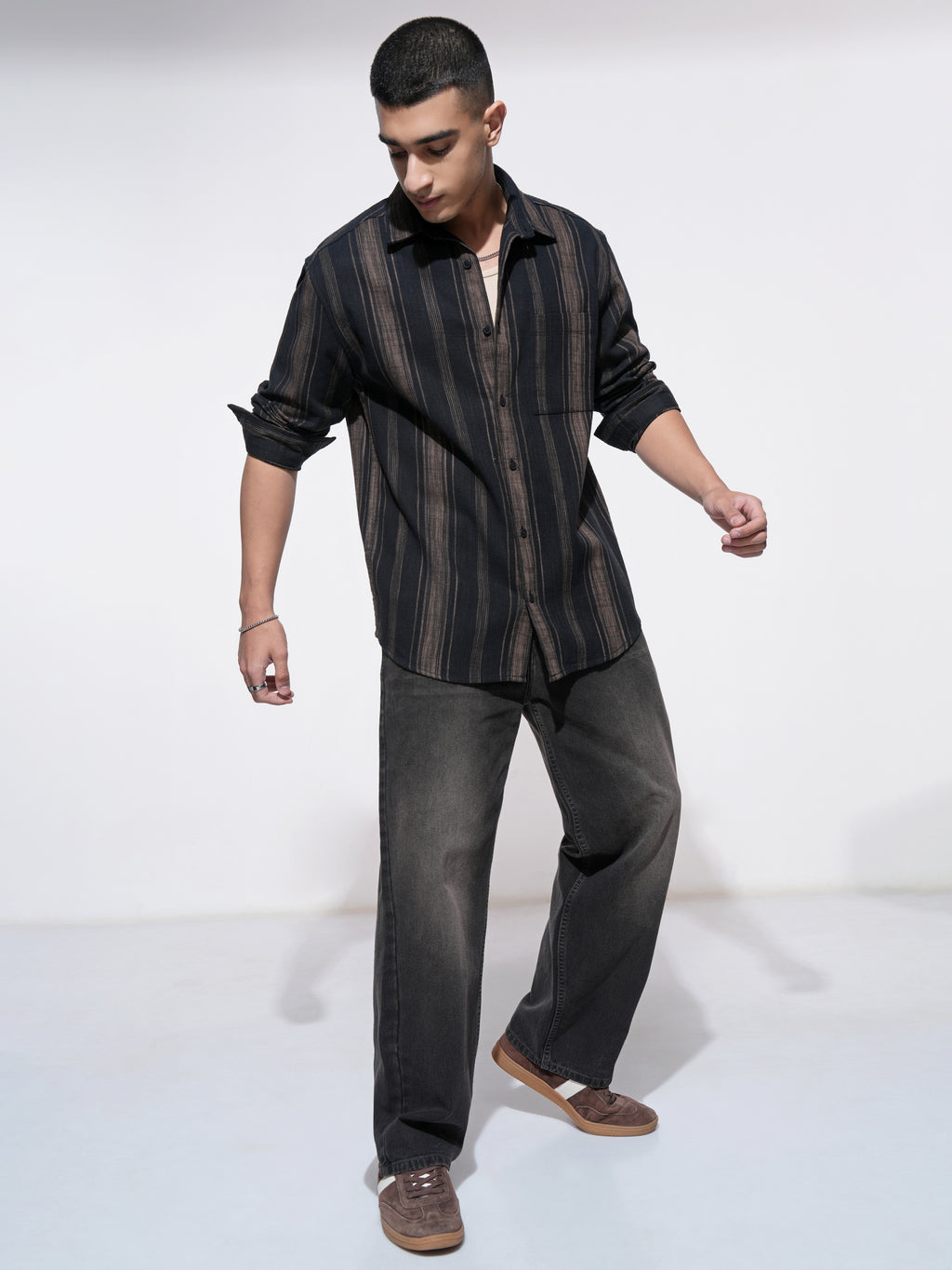 Highlander Men Black Striped Relaxed Fit Casual Shirt - Black - Image 2