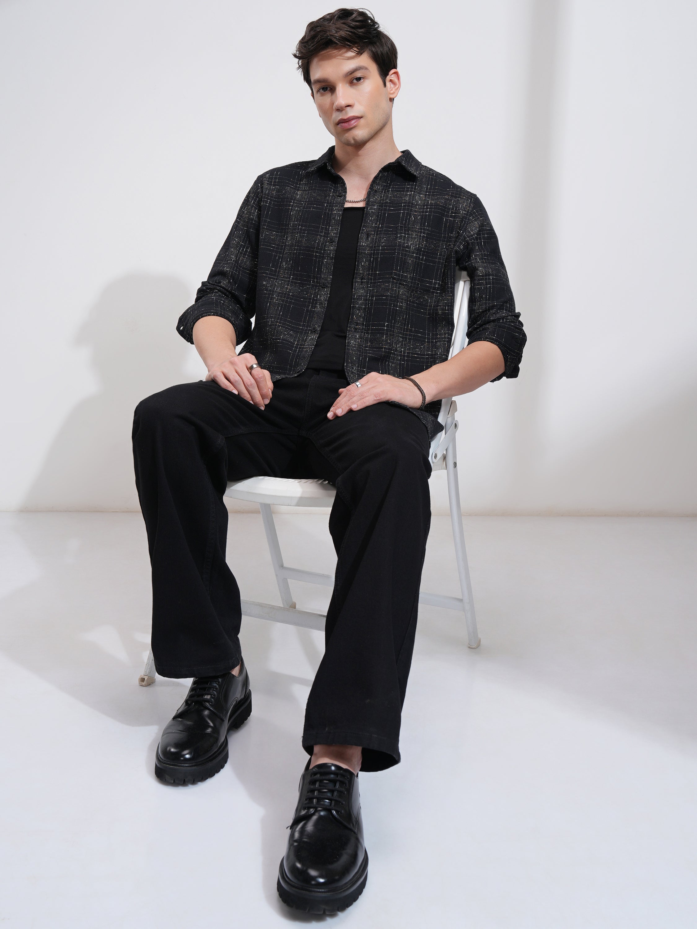 Highlander Men Black Checked Slim Fit Casual Shirt - Black - Image 2