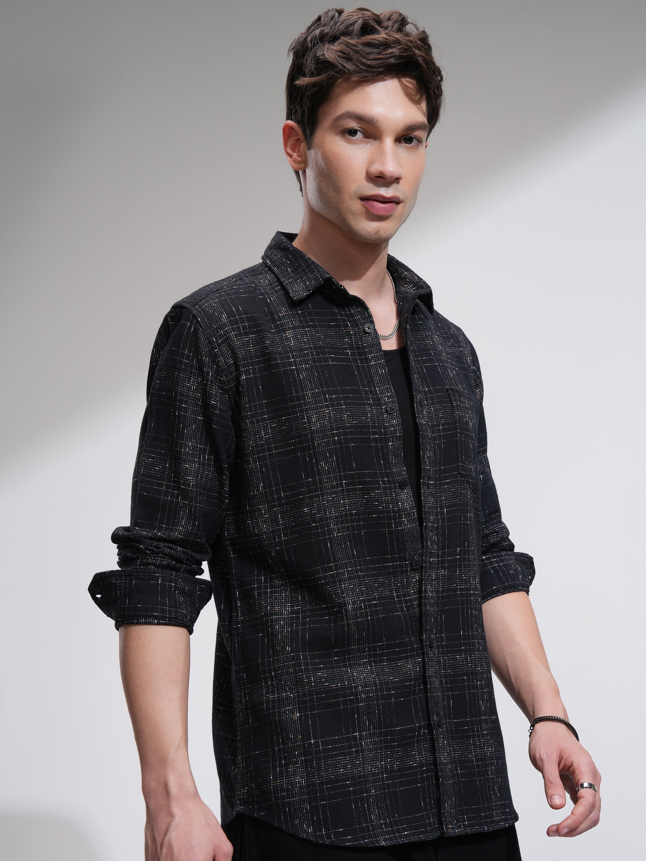 Highlander Men Black Checked Slim Fit Casual Shirt - Black - Image 6