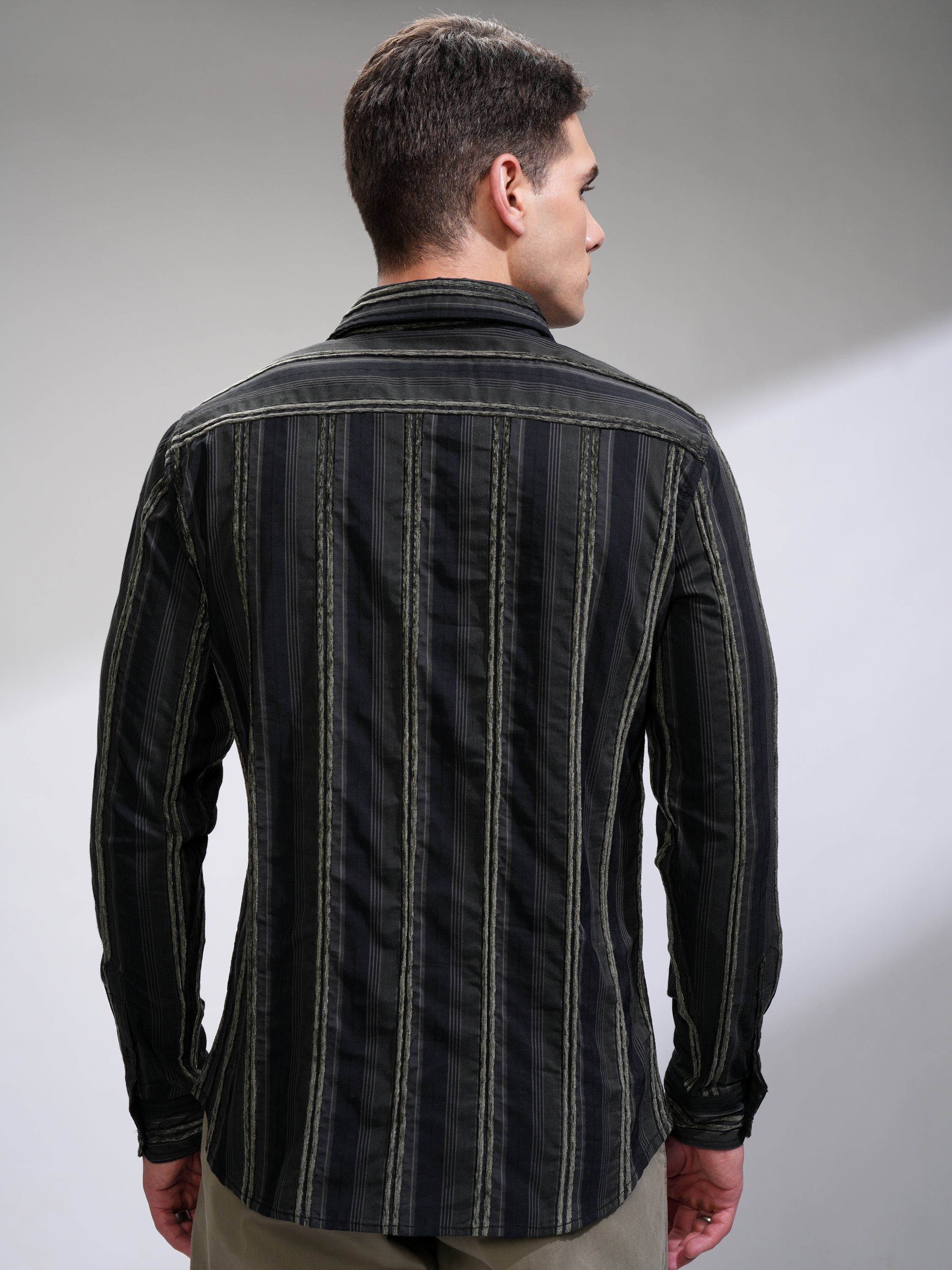 Highlander Men Black Striped Slim Fit Casual Shirt - Black - Image 3