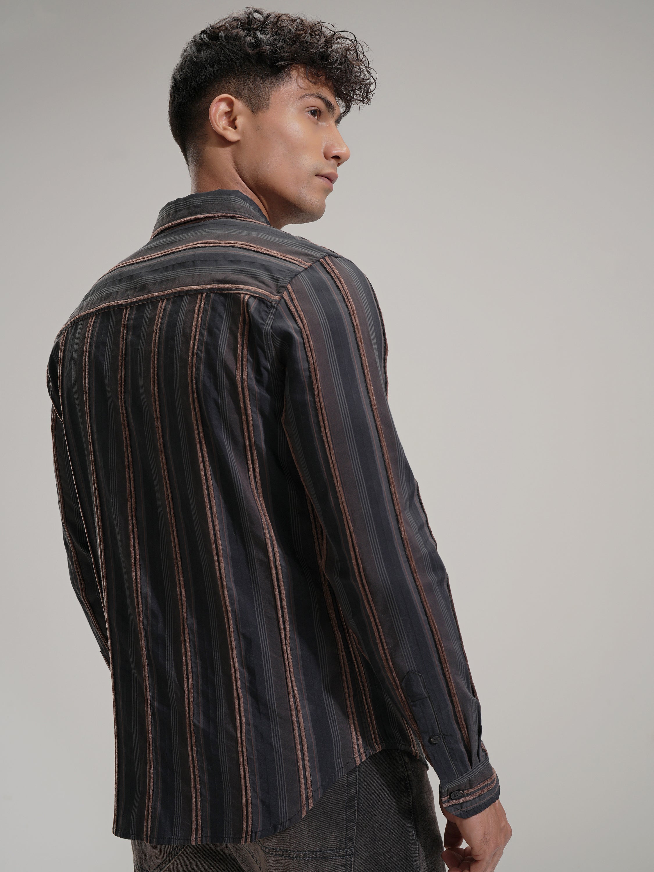 Highlander Men Black Striped Slim Fit Casual Shirt - Black - Image 3