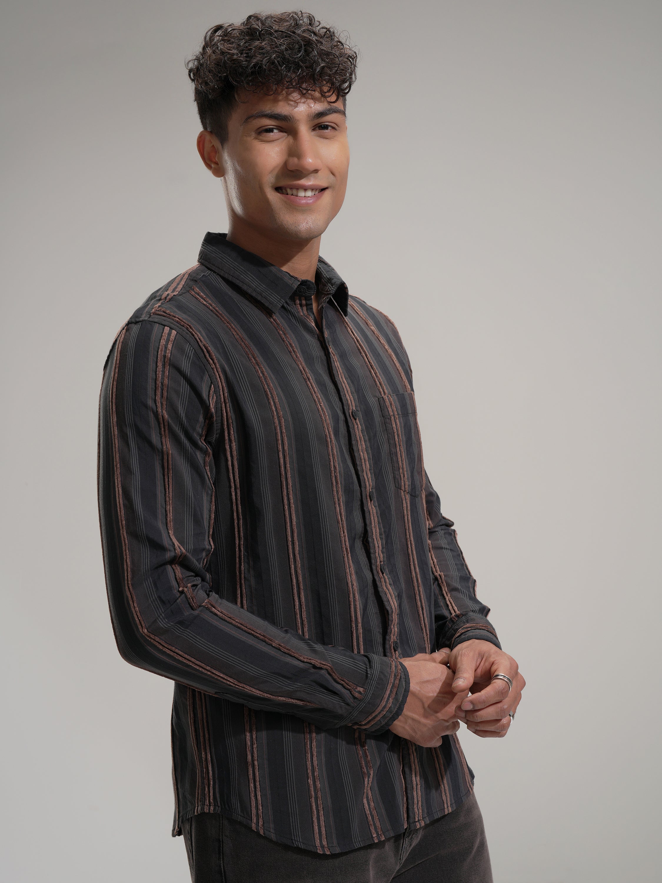 Highlander Men Black Striped Slim Fit Casual Shirt - Black - Image 6