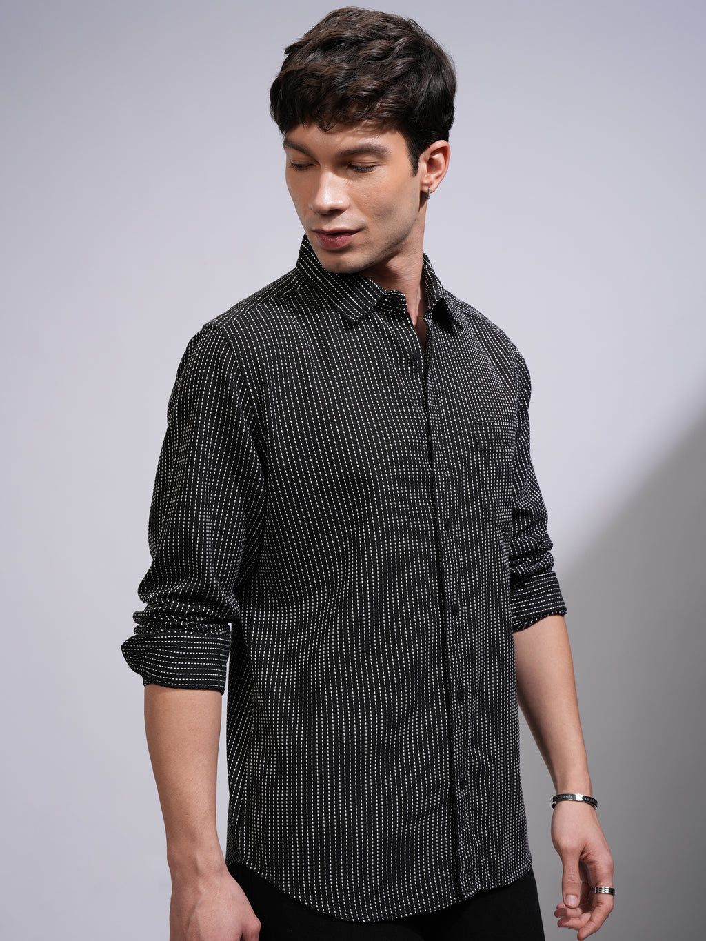 Highlander Men Black Textured Slim Fit Casual Shirt - Black - Image 6