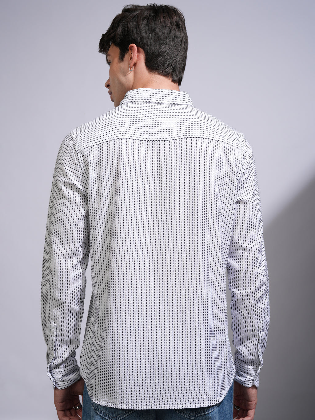 Highlander Men White Textured Slim Fit Casual Shirt - White - Image 3