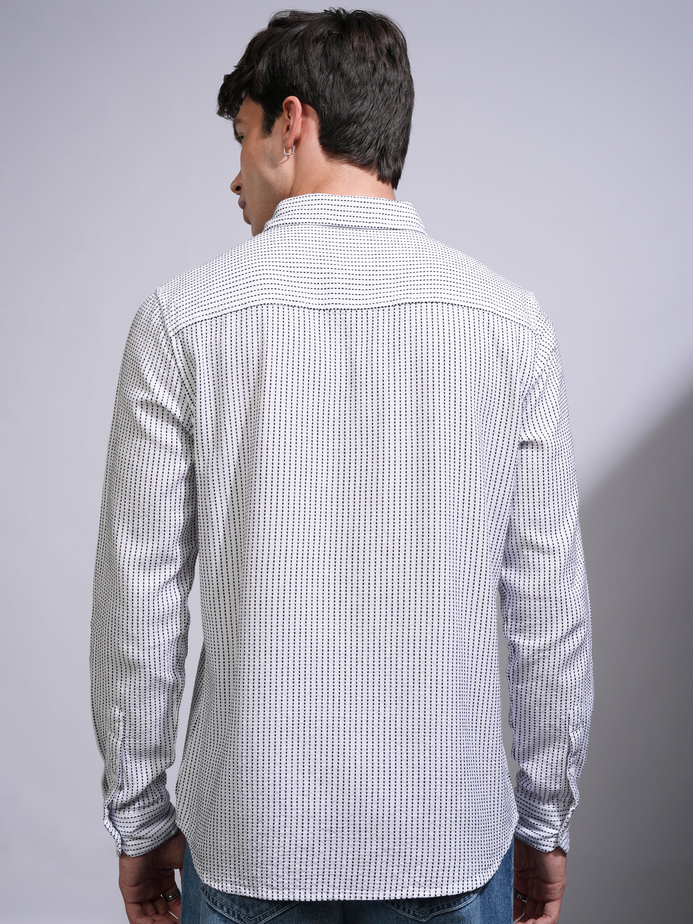 Highlander Men White Textured Slim Fit Casual Shirt - White - Image 3