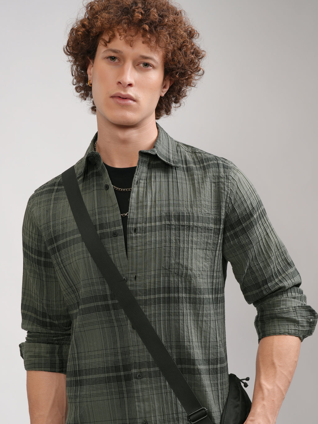 Highlander Men Green Checked Slim Fit Casual Shirt - Green - Image 1