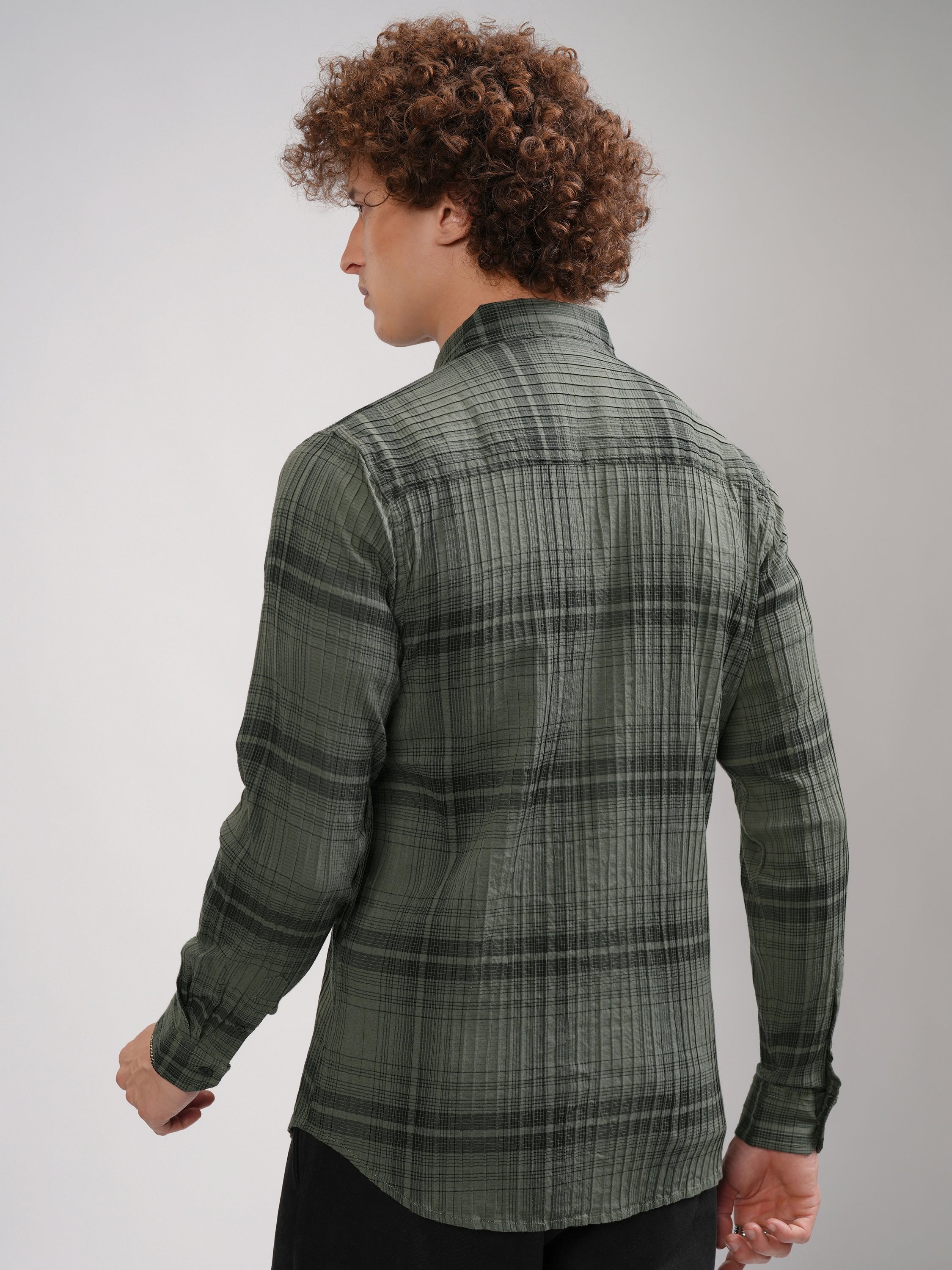 Highlander Men Green Checked Slim Fit Casual Shirt - Green - Image 3