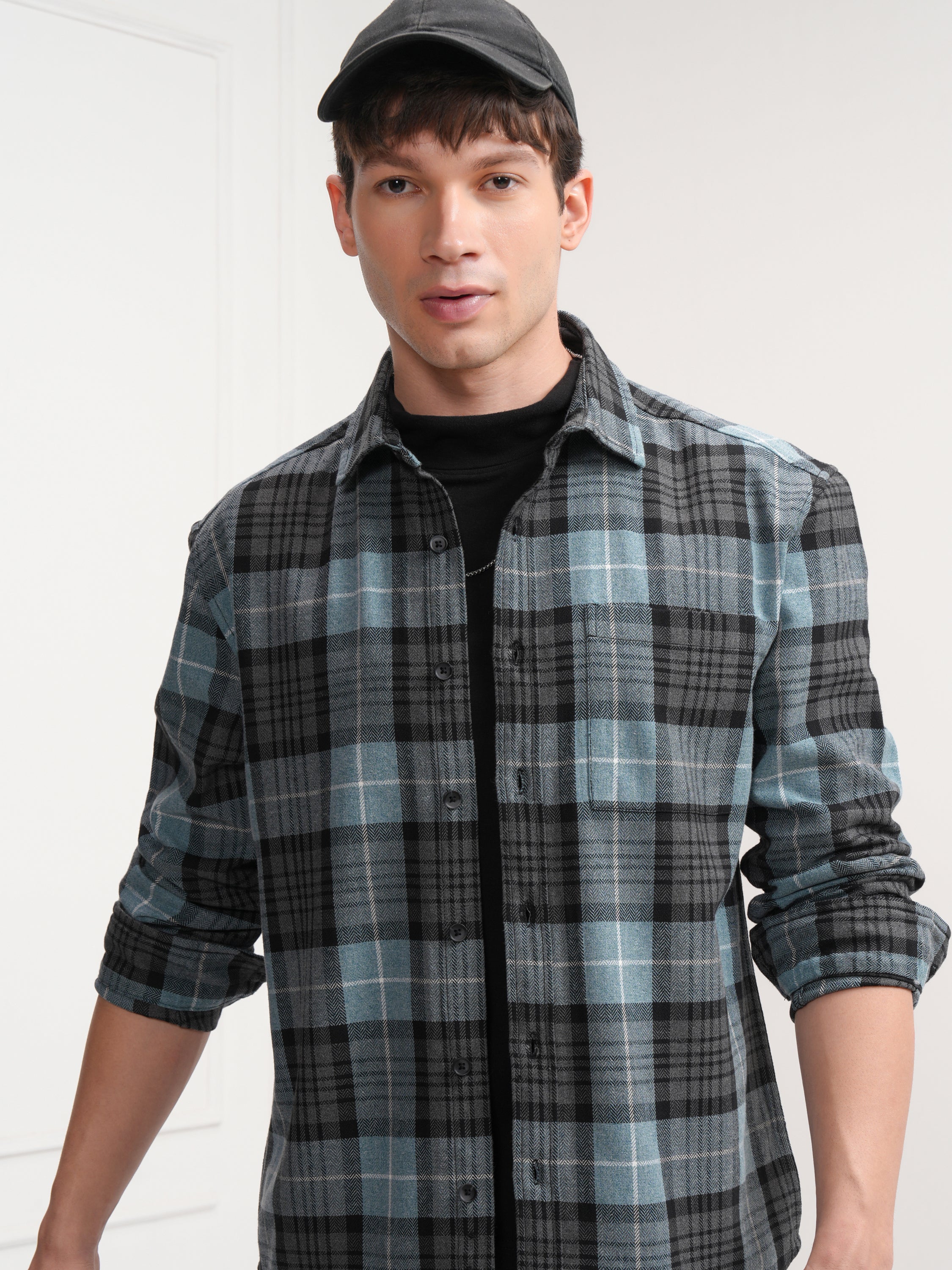 Highlander Men Blue Checked Relaxed Fit Casual Shirt - Blue - Image 1