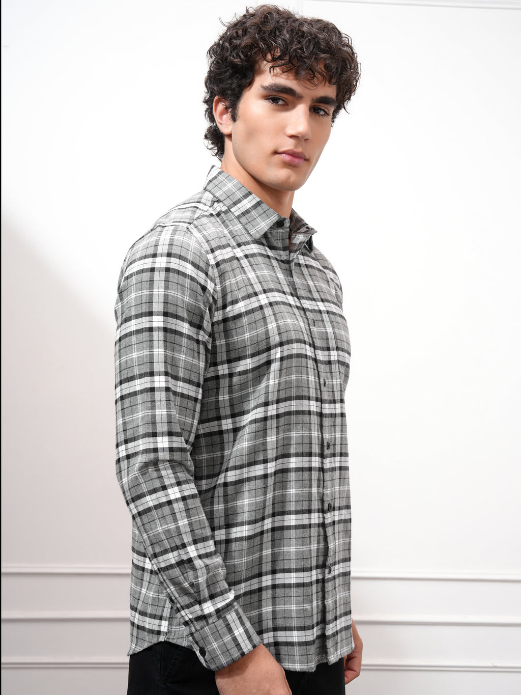 Highlander Men Grey Checked Slim Fit Casual Shirt - Grey - Image 6