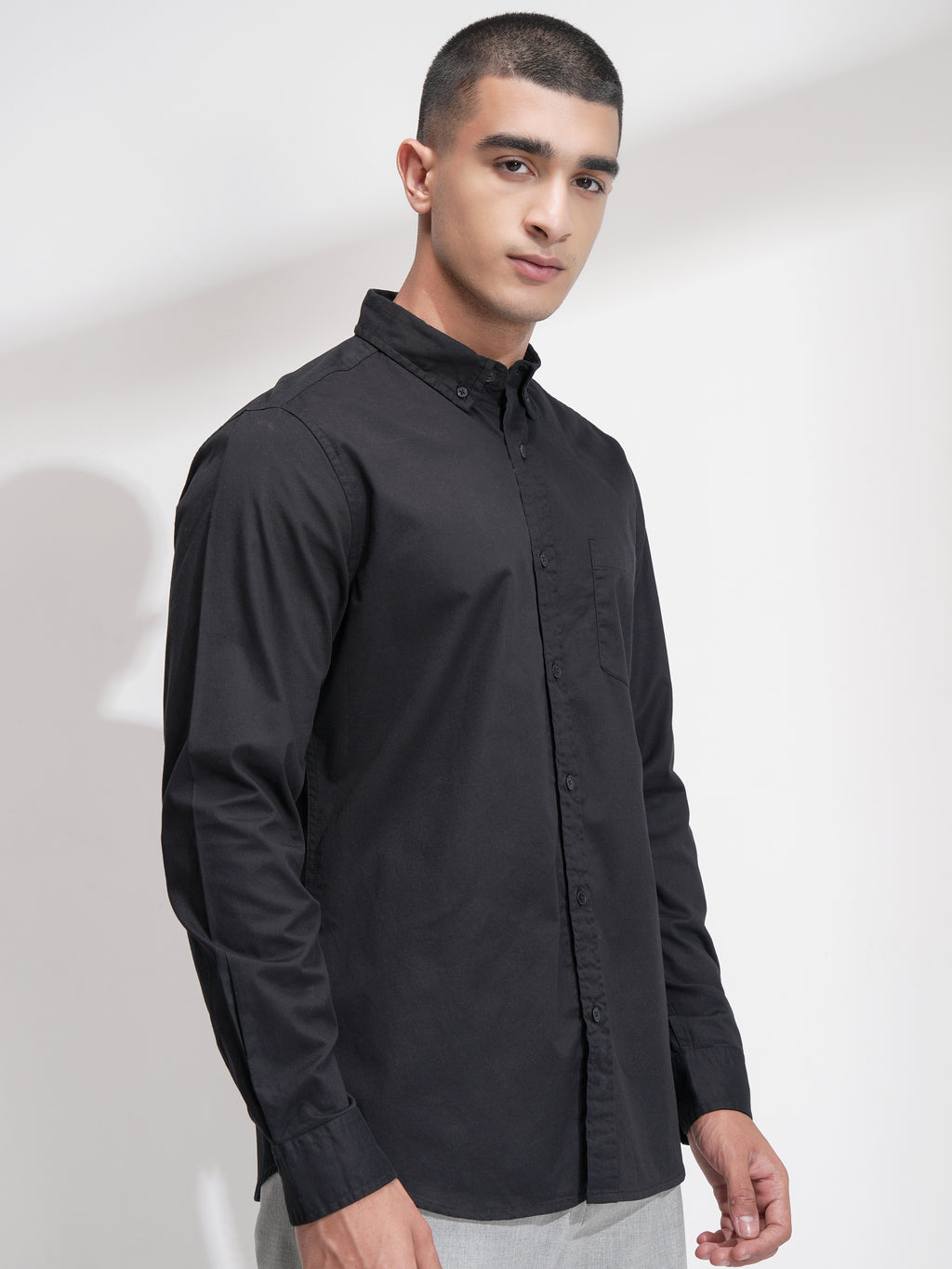 Highlander Men Black Solid Slim Fit Casual Shirt - Black - Image 6
