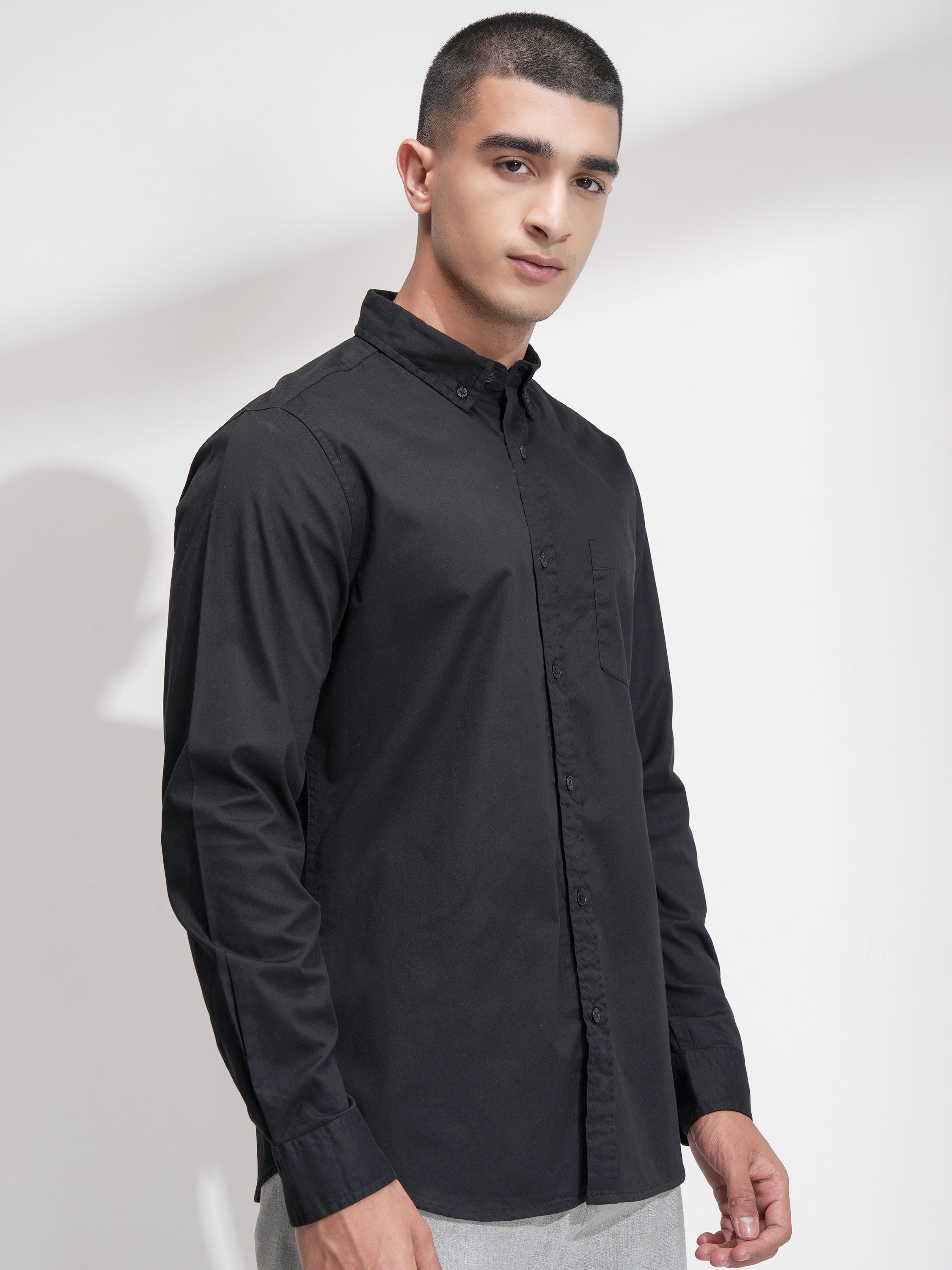 Highlander Men Black Solid Slim Fit Casual Shirt - Black - Image 6