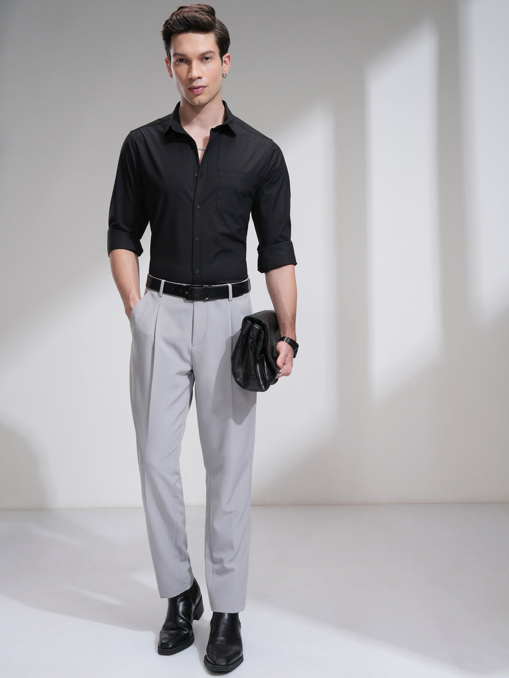 Highlander Men Black Solid Slim Fit Casual Shirt - Black - Image 2