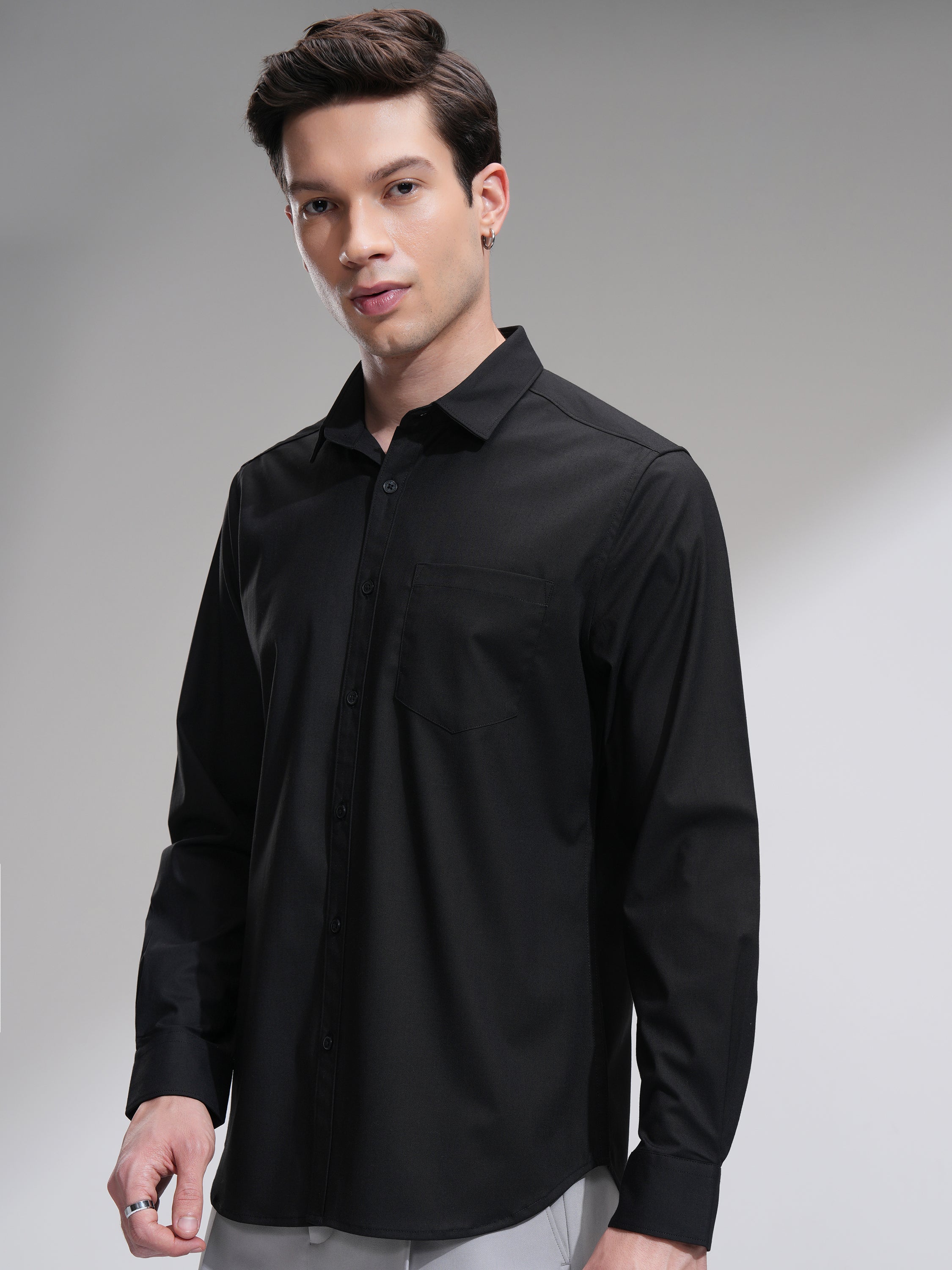 Highlander Men Black Solid Slim Fit Casual Shirt - Black - Image 4