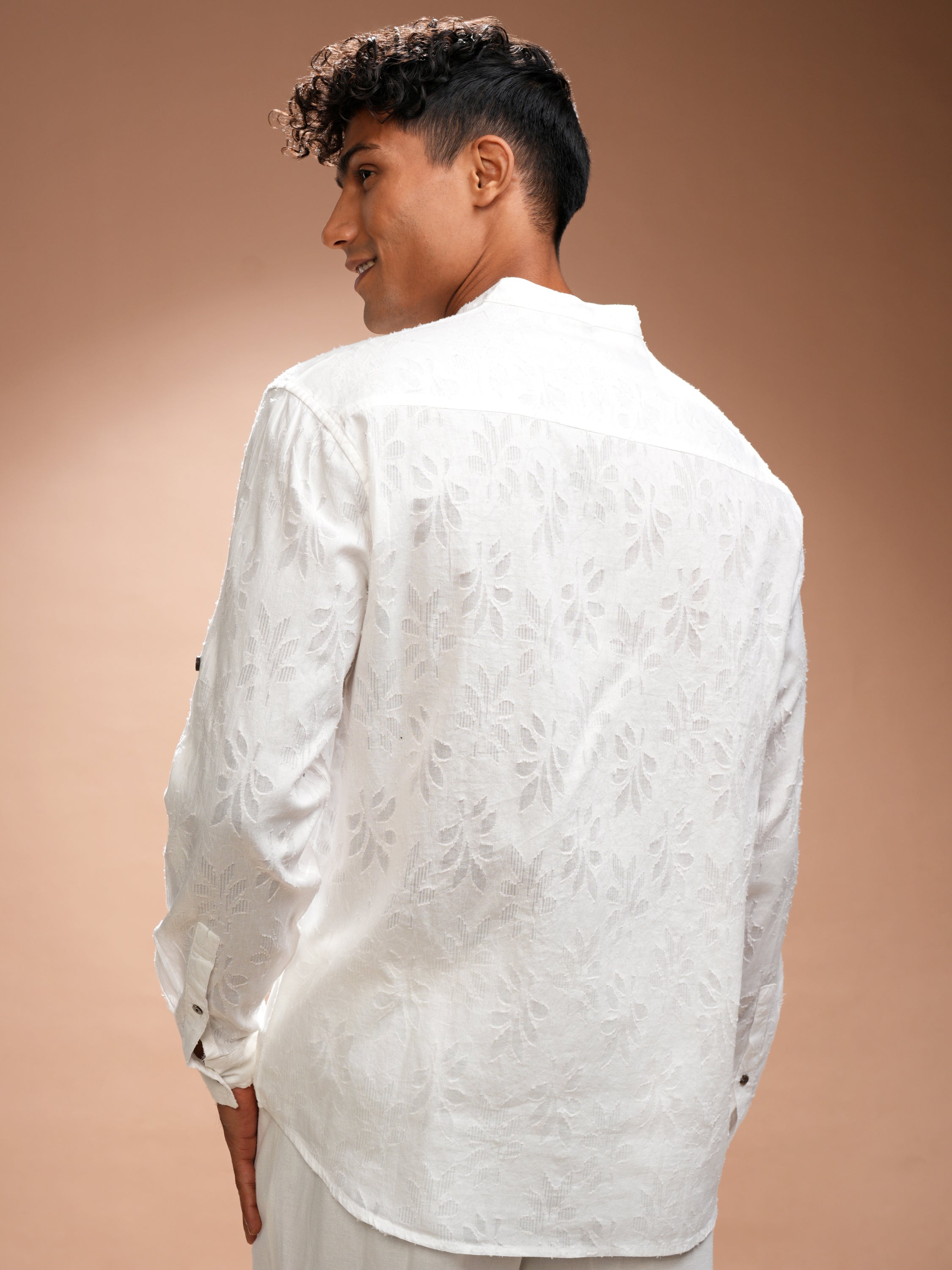 Highlander Men White Self Design Relaxed Fit Casual Shirt - White - Image 3