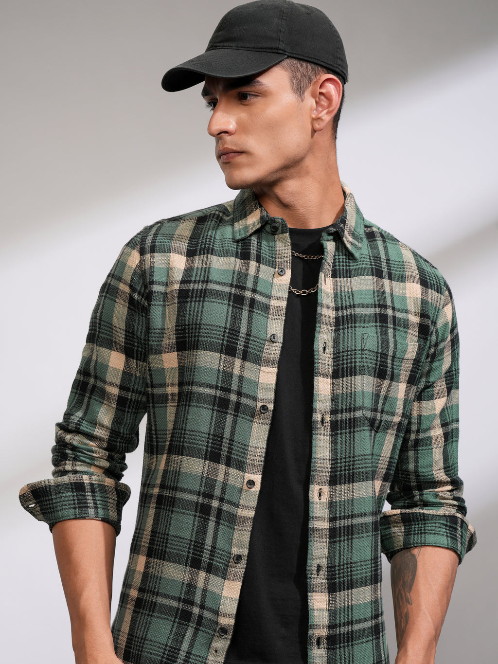 Highlander Men Sea Green Checked Slim Fit Casual Shirt - Green - Image 1