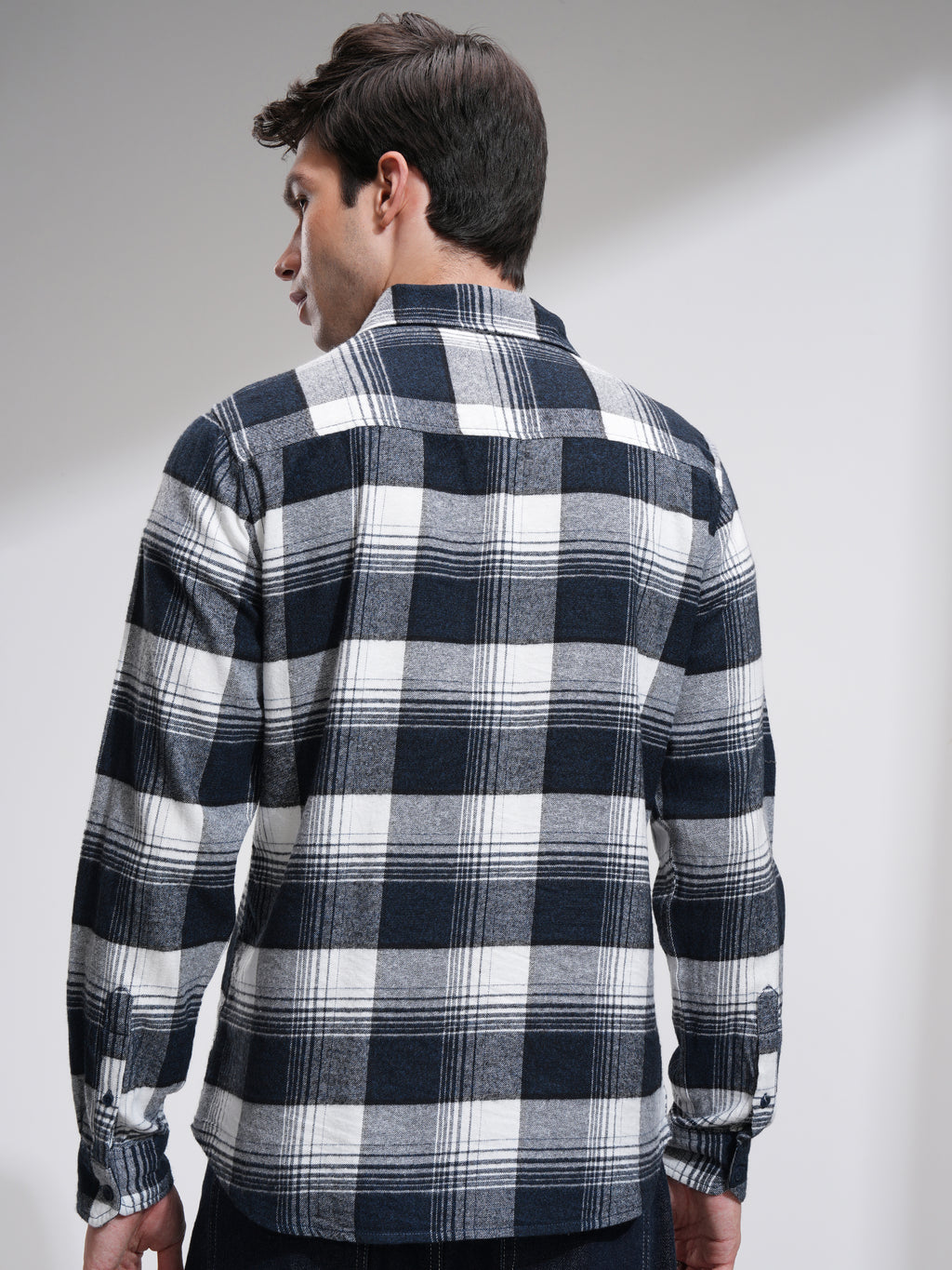 Highlander Men Off White Checked Slim Fit Casual Shirt - Off White - Image 3