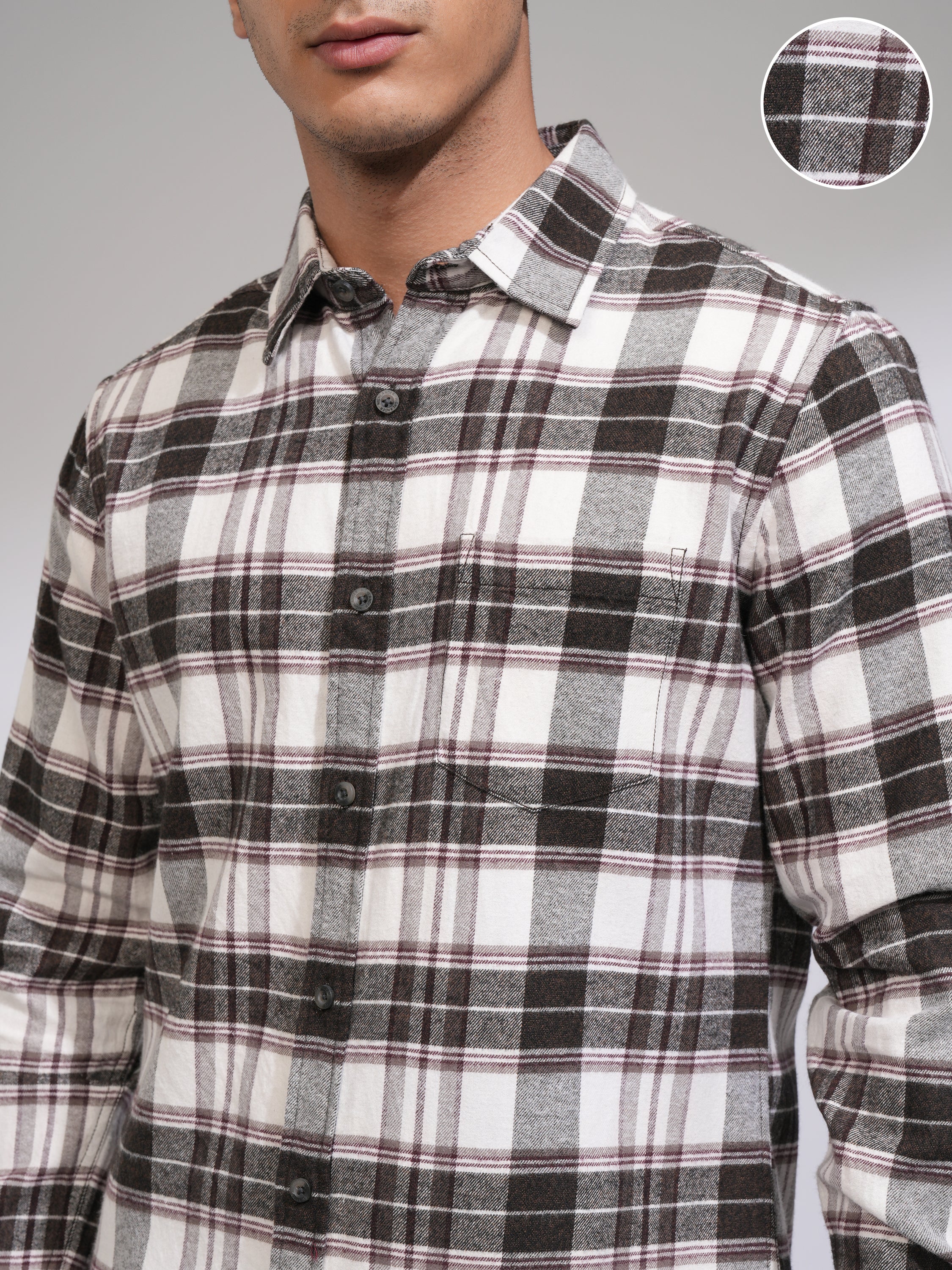 Highlander Men Off White Checked Slim Fit Casual Shirt - Off White - Image 5