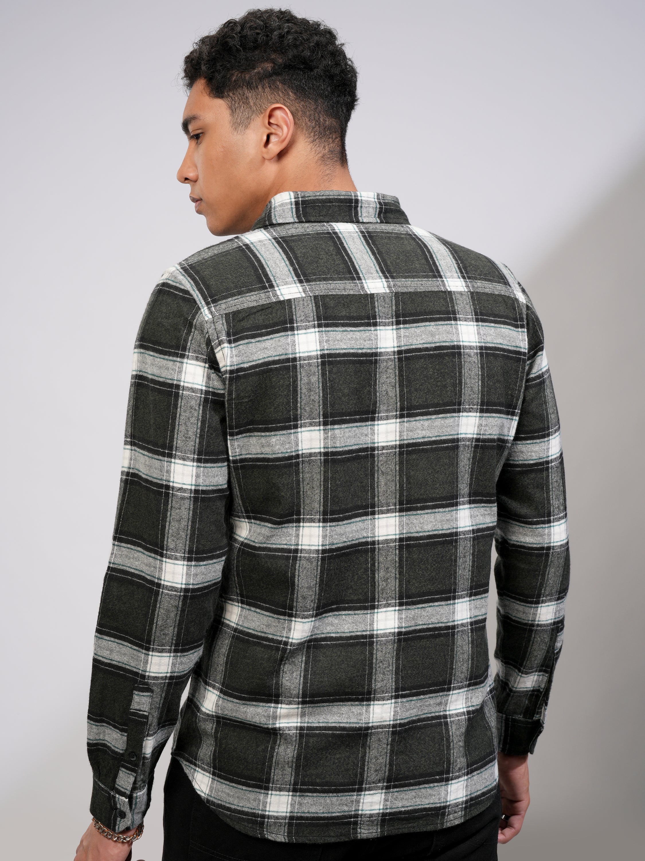 Highlander Men Olive Checked Slim Fit Casual Shirt - Olive - Image 3