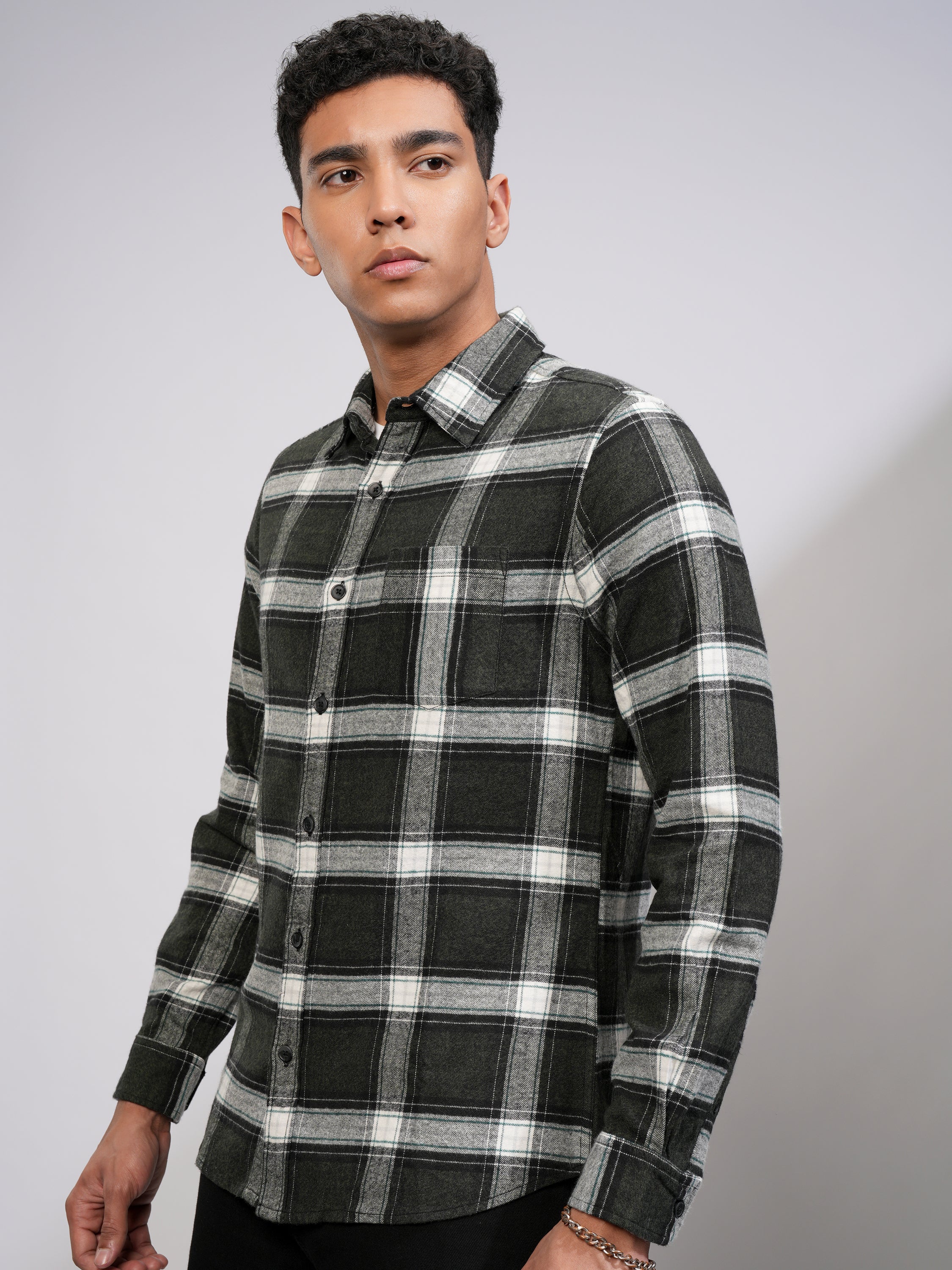 Highlander Men Olive Checked Slim Fit Casual Shirt - Olive - Image 4