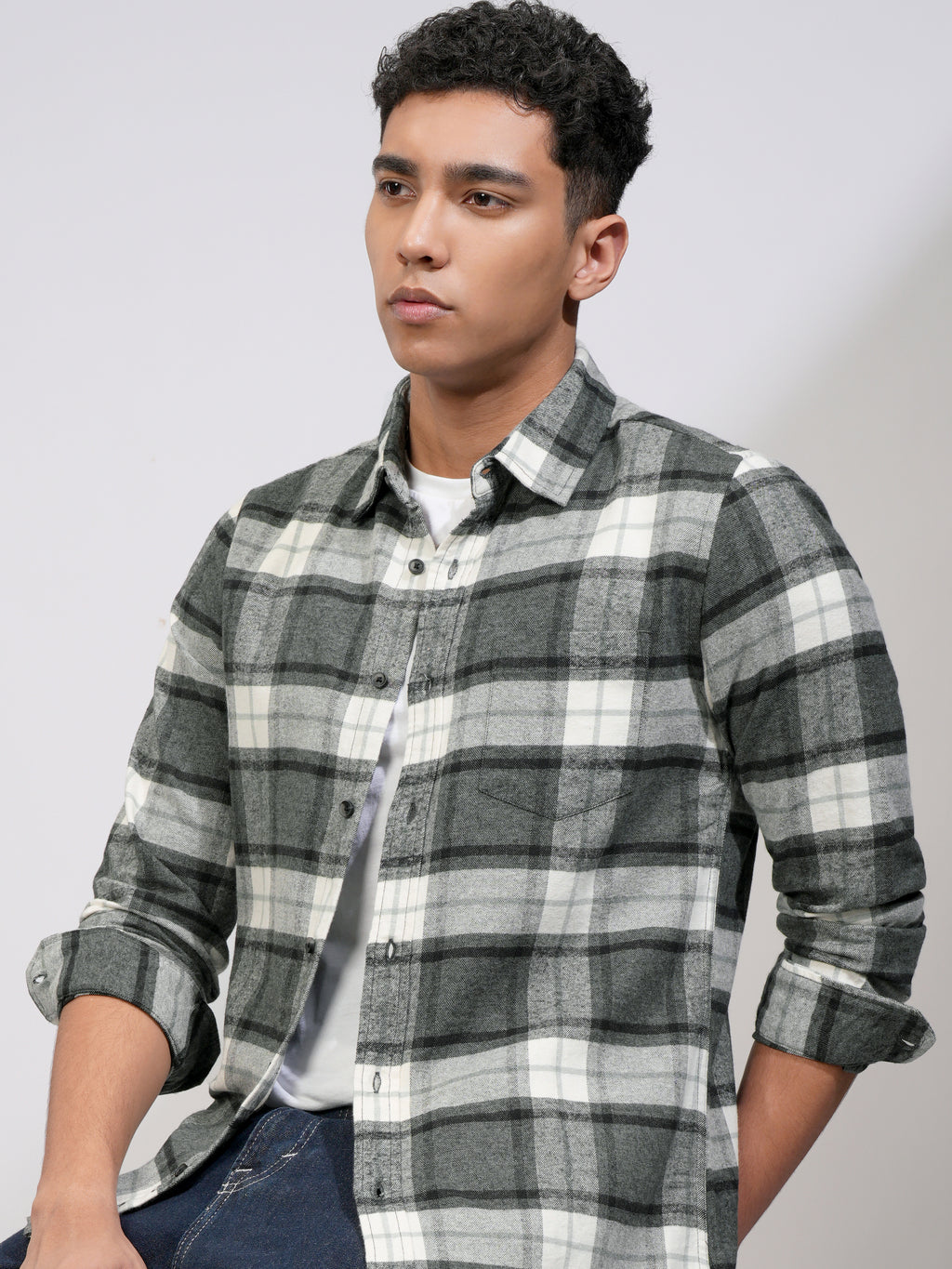 Highlander Men Off White Checked Slim Fit Casual Shirt - Off White - Image 1
