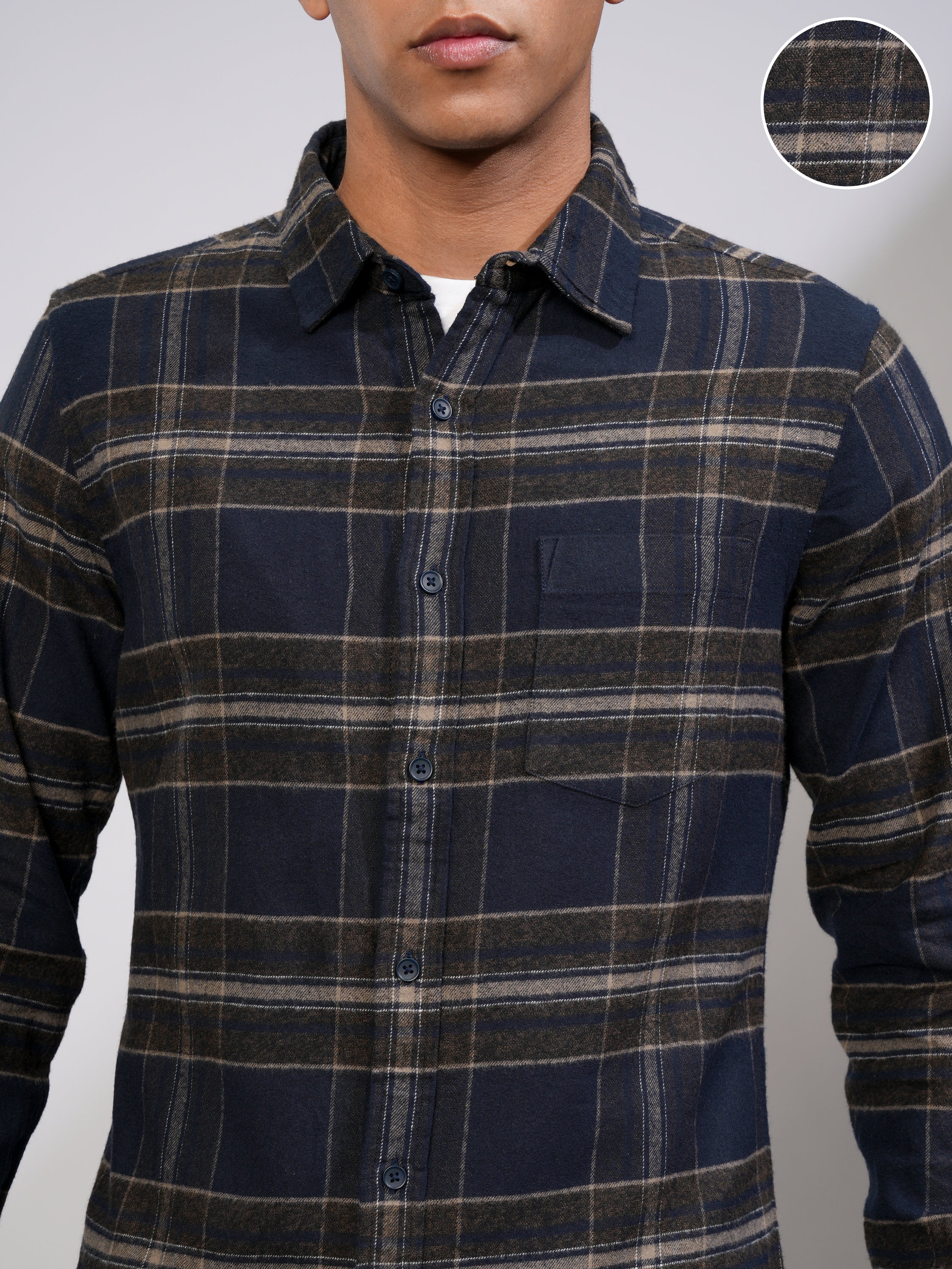 Highlander Men Navy Blue Checked Slim Fit Casual Shirt - Navy Blue - Image 5