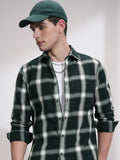 Highlander Men Green Checked Slim Fit Casual Shirt - Green - Image 1