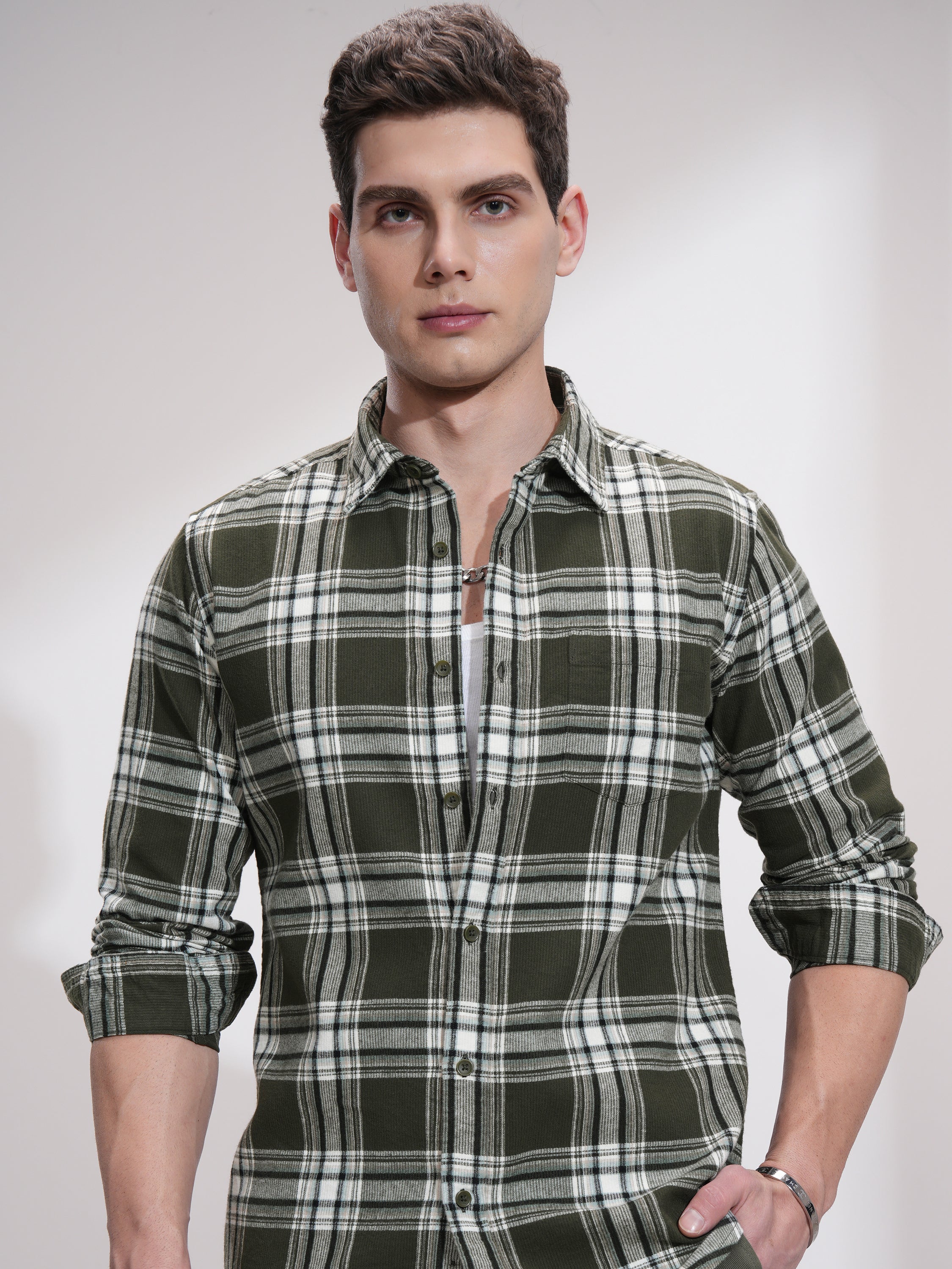 Highlander Men Olive Checked Slim Fit Casual Shirt - Olive - Image 1