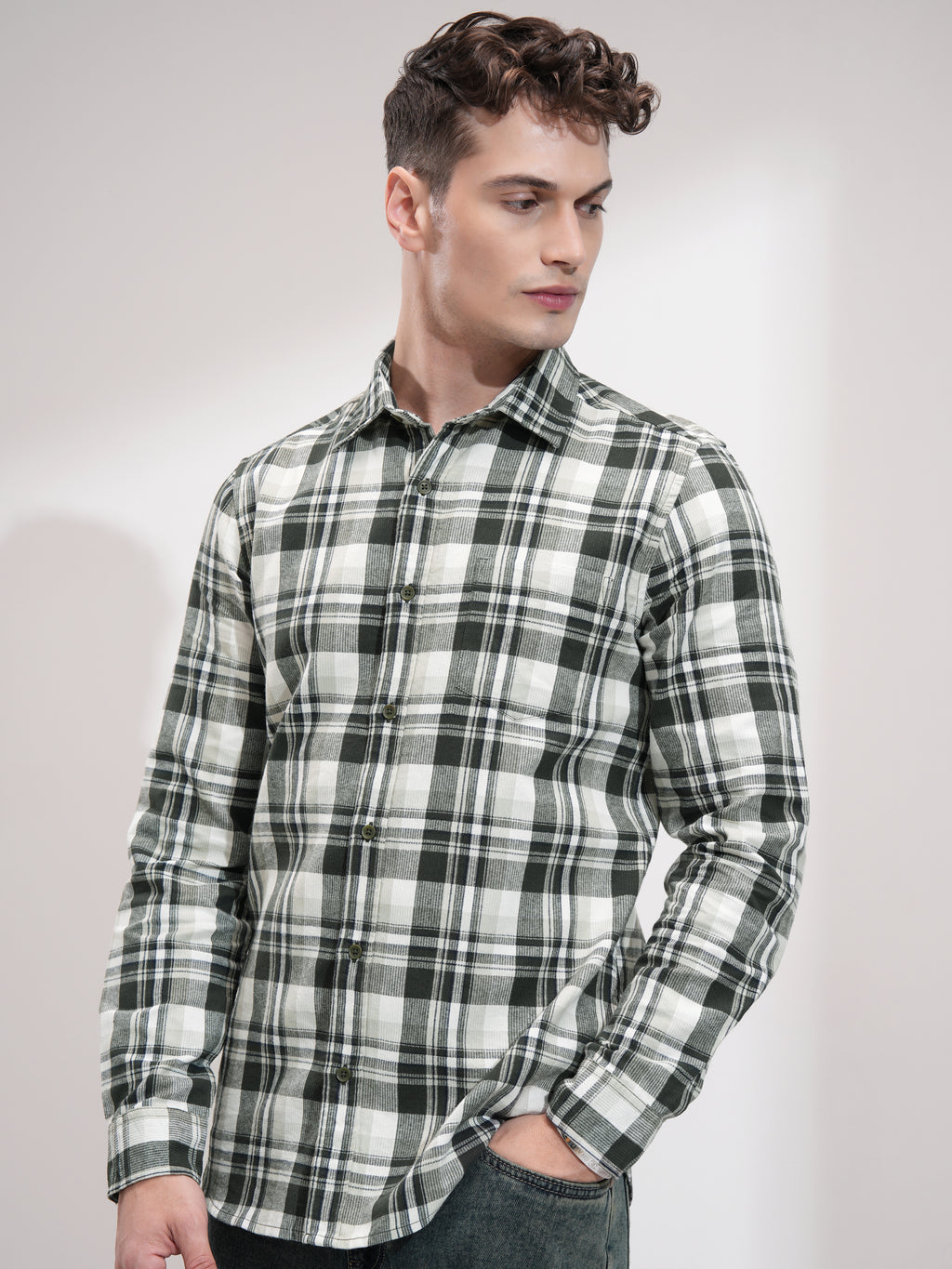 Highlander Men Off White Checked Relaxed Fit Casual Shirt - Off White - Image 4