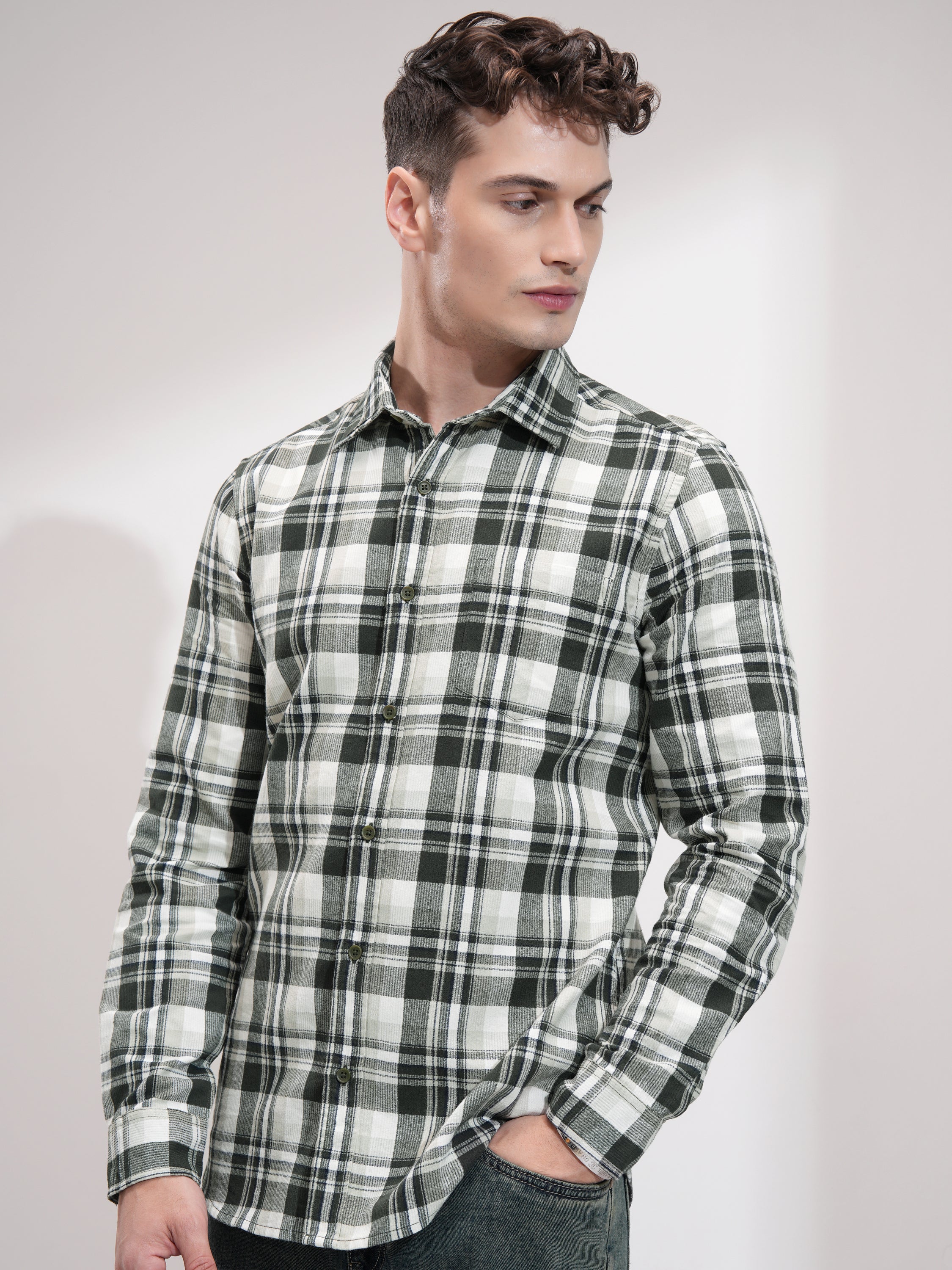 Highlander Men Off White Checked Relaxed Fit Casual Shirt - Off White - Image 4