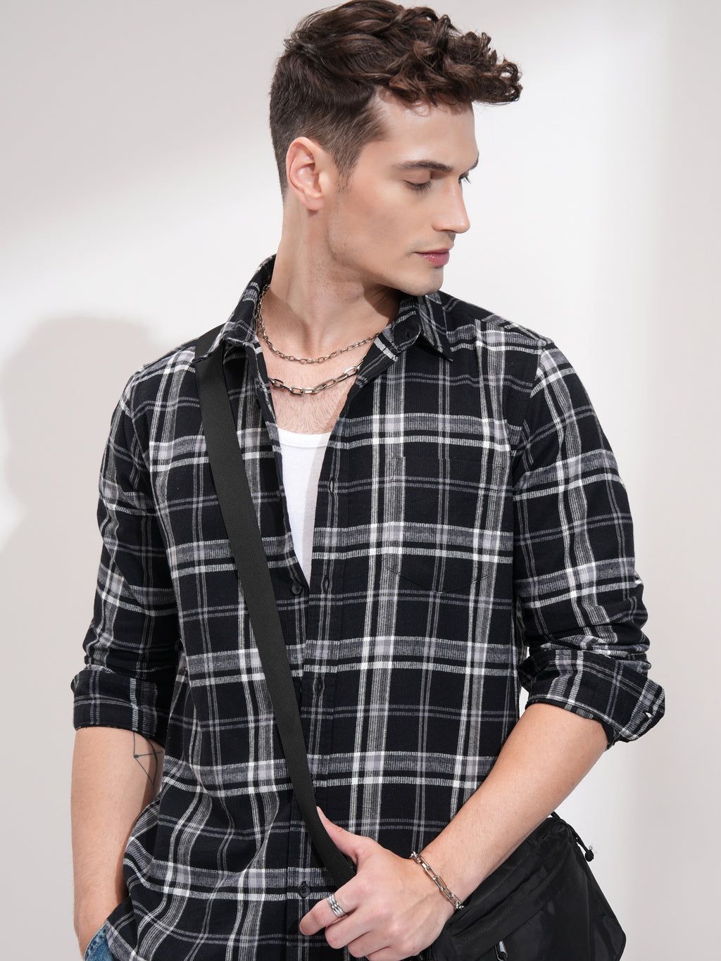 Highlander Men Black Checked Relaxed Fit Casual Shirt - Black - Image 1