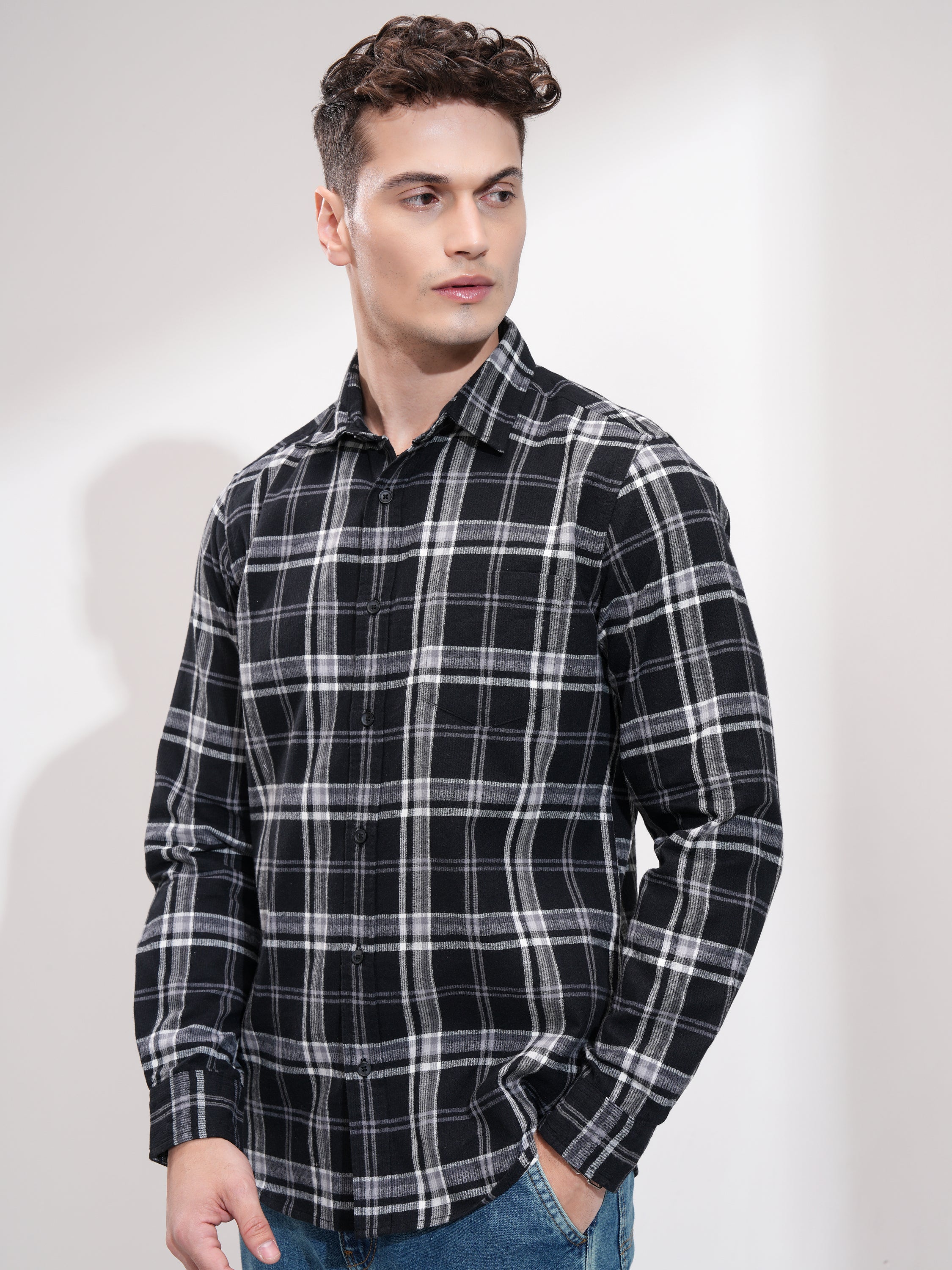 Highlander Men Black Checked Relaxed Fit Casual Shirt - Black - Image 4