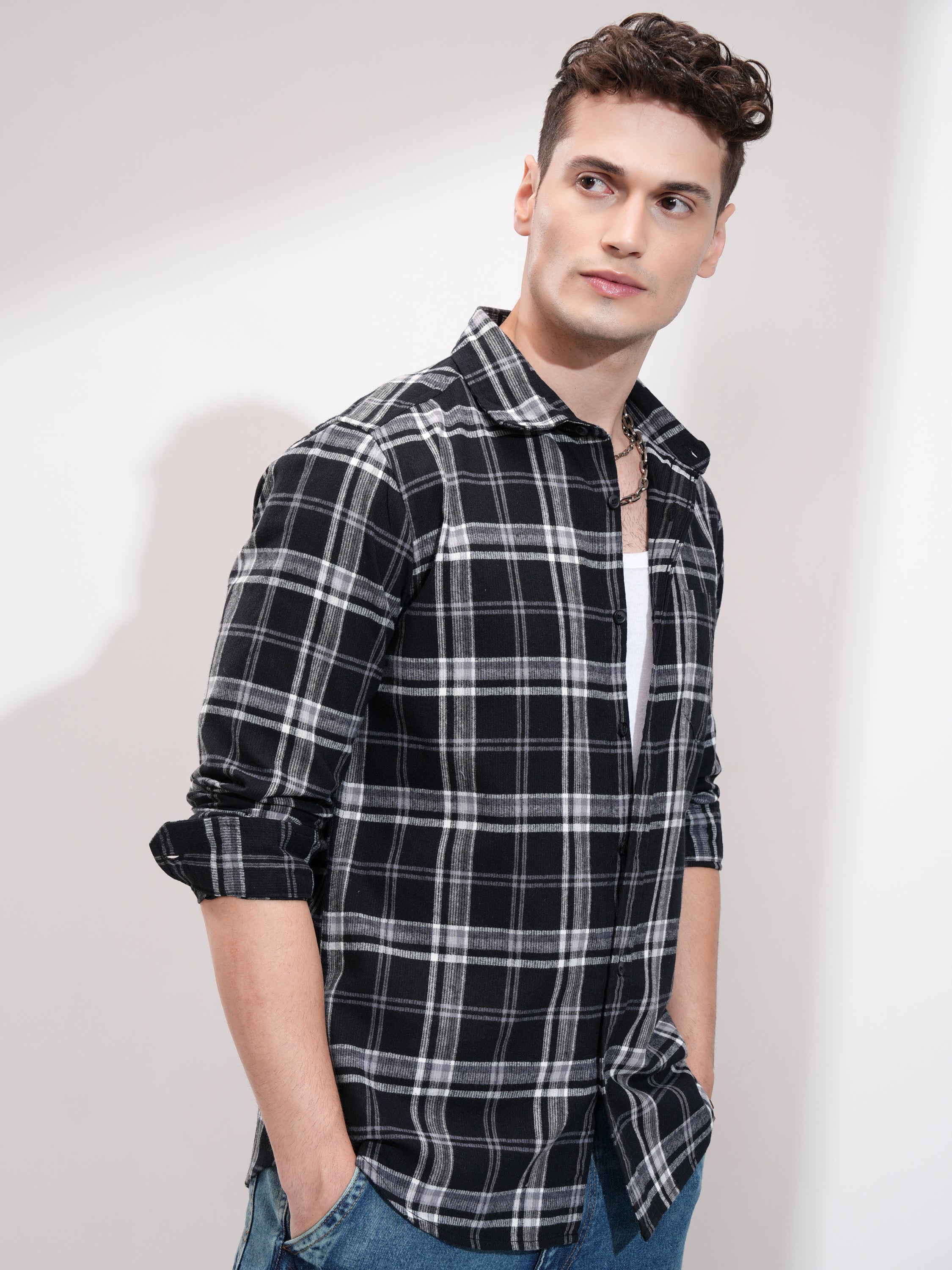 Highlander Men Black Checked Relaxed Fit Casual Shirt - Black - Image 6
